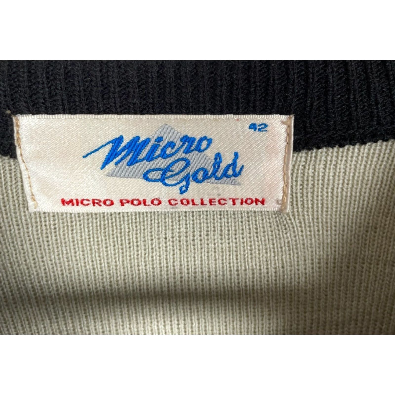 Vintage VINTAGE Micro Gold Sweater Men's 80s V-Neck Striped Knit Beig​e Red Stripe Pullover Size US L / EU 52-54 / 3 - 3 Thumbnail