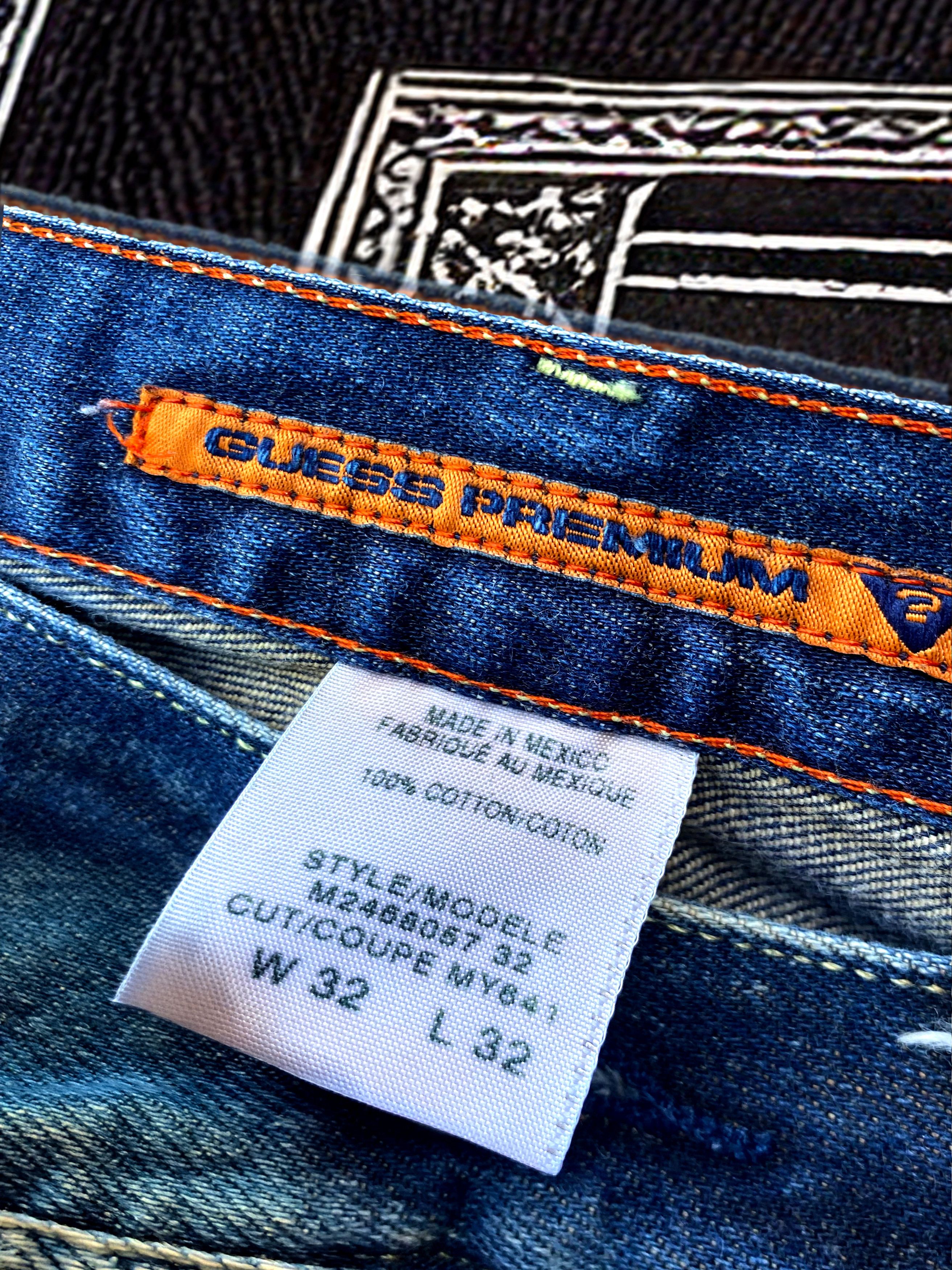 Guess VINTAGE Rugged & Distressed Muddy Blue Guess Jeans Size US 32 / EU 48 - 4 Thumbnail