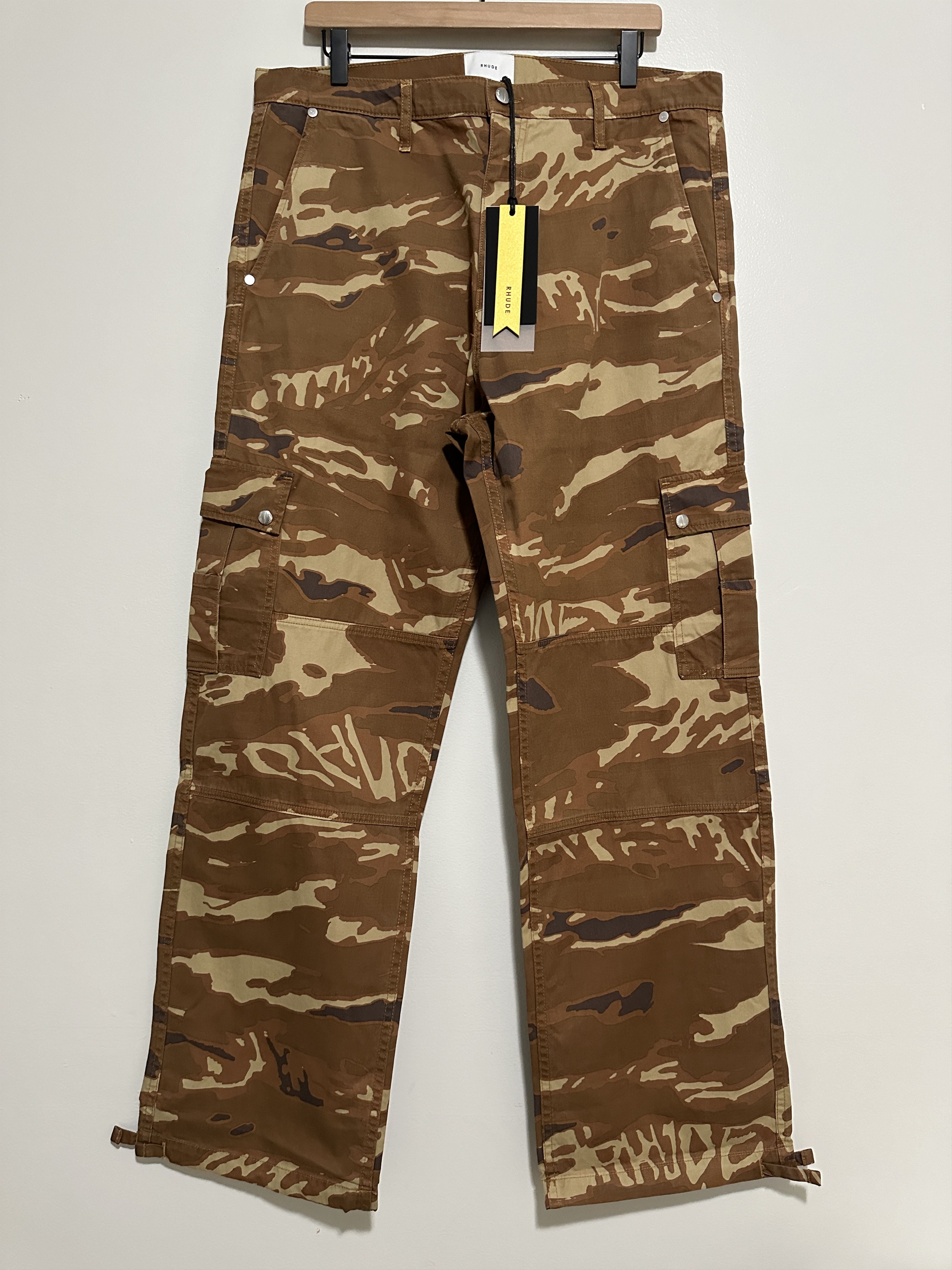 image of Rhude Tiger Camo Classic Cargo Pants New Xl, Men's (Size 36)