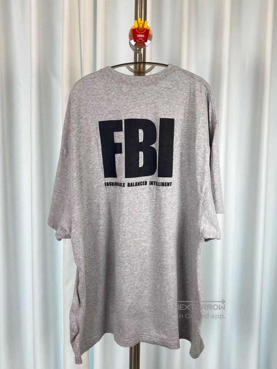 Balenciaga Balenciaga FBI Logo Gray Short Sleeve T-Shirt. Size US M / EU 48-50 / 2 - 2 Thumbnail