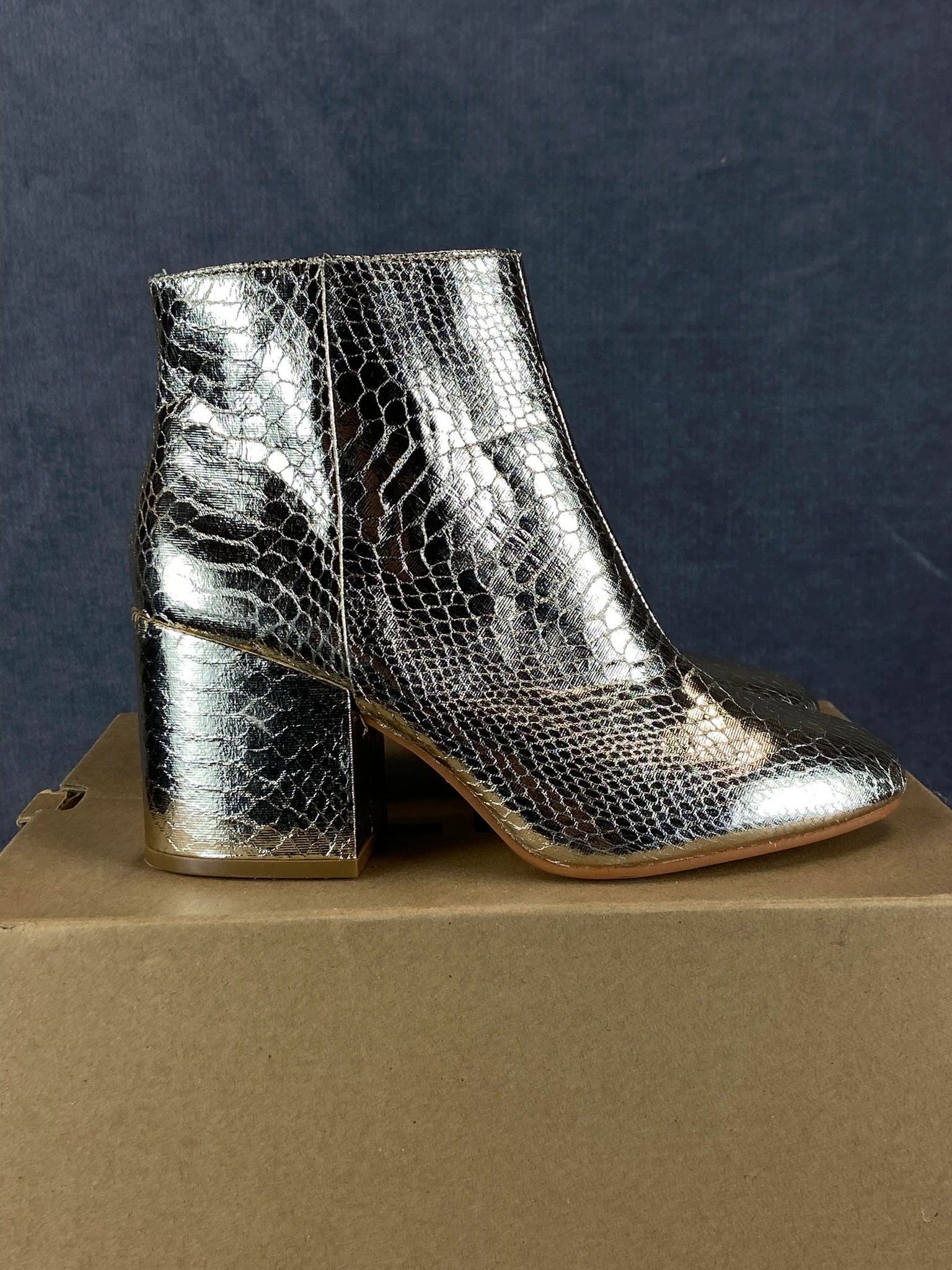Buffalo David Bitton Buffalo Gold Snake Ankle Boots 38 Size US 5.5 / EU 38 - 4 Thumbnail