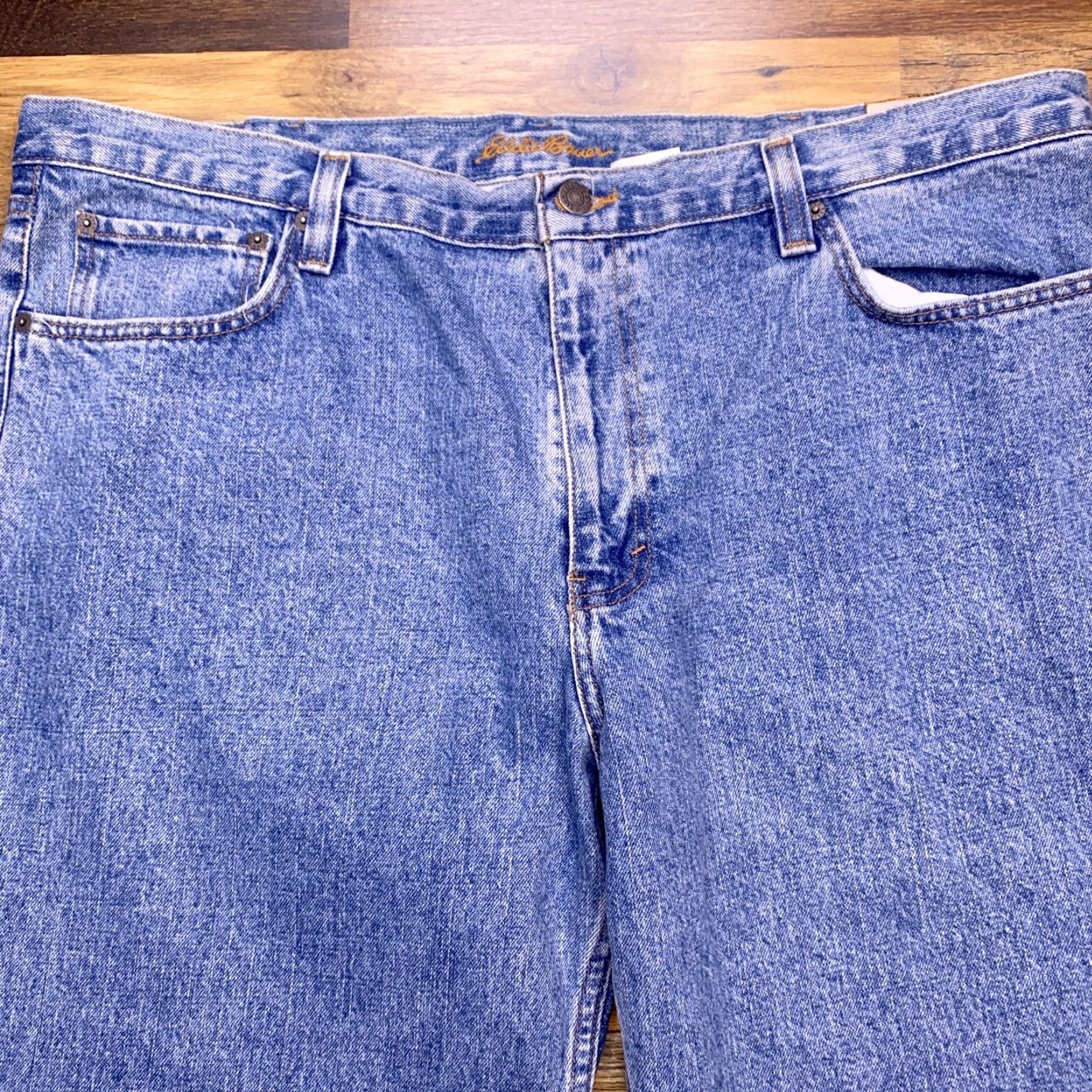 Eddie Bauer Eddie Bauer Jeans Mens 42x32 Relaxed Fit Stone Washed Blue Denim Logo 5-Pocket Straight Medium Wash Size US 42 / EU 58 - 3 Thumbnail