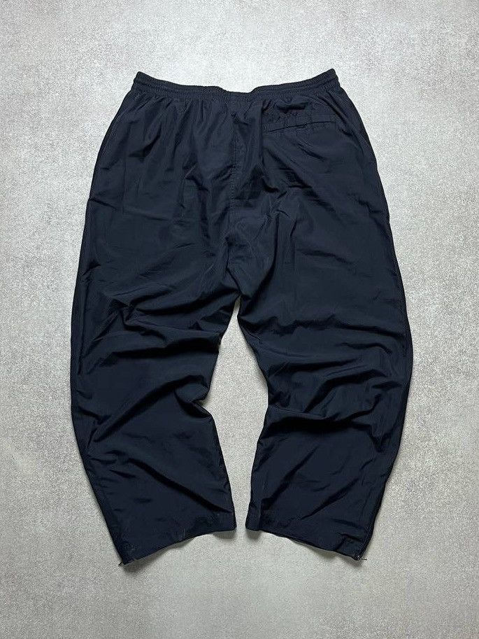 Nike × Vintage Vintage Nike Swoosh Nylon Baggy Trackpants XXL Size US 36 / EU 52 - 4 Thumbnail
