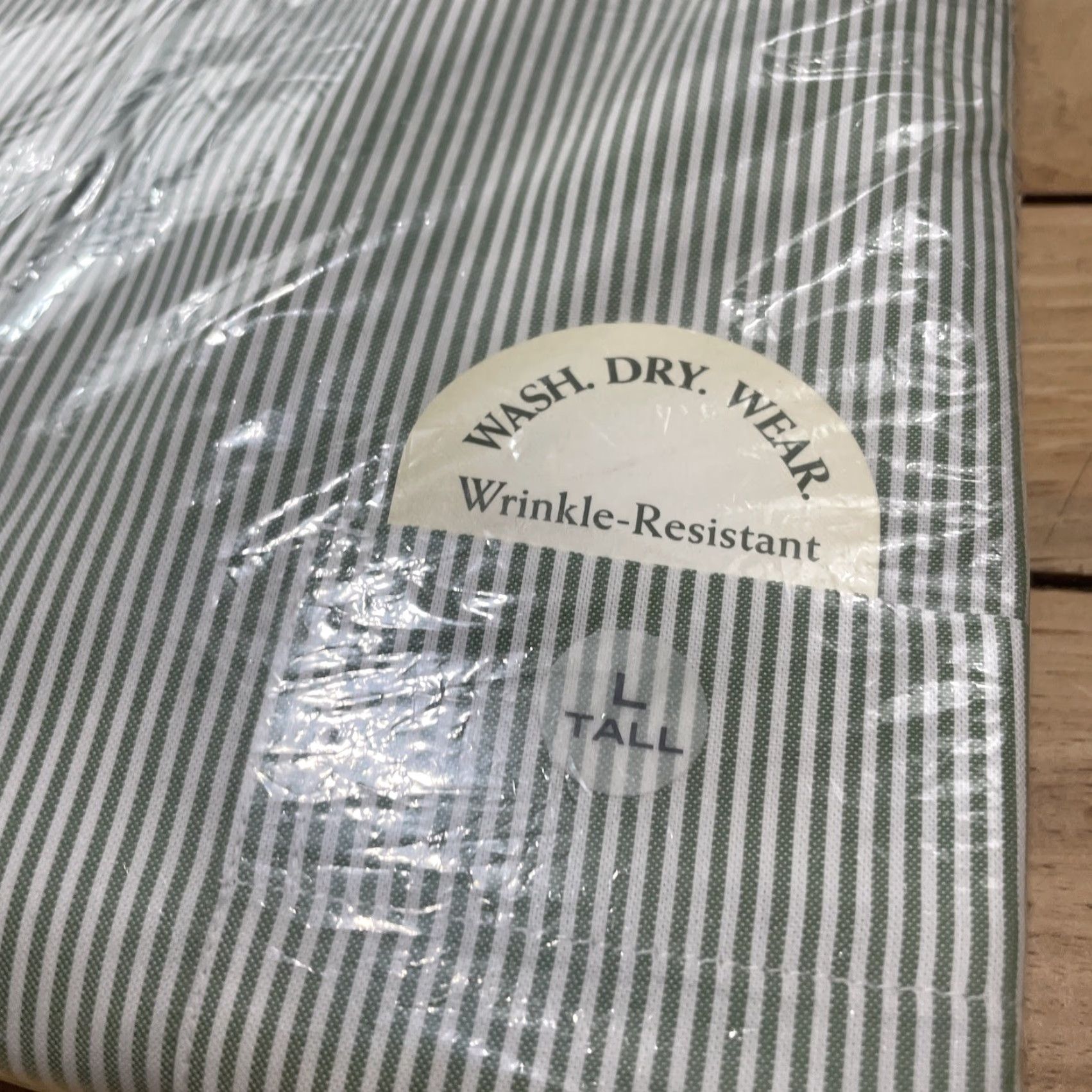 Eddie Bauer VINTAGE Eddie Bauer Button-Up Shirt Mens LT Green Stripe 90s Deadstock Twill Pocket N/A NOS Size US L / EU 52-54 / 3 - 7 Thumbnail