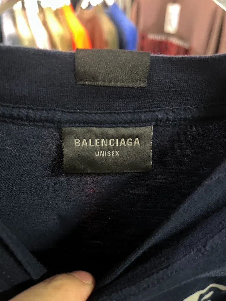 Balenciaga Balenciaga Short Sleeve T-Shirt Size US M / EU 48-50 / 2 - 3 Thumbnail