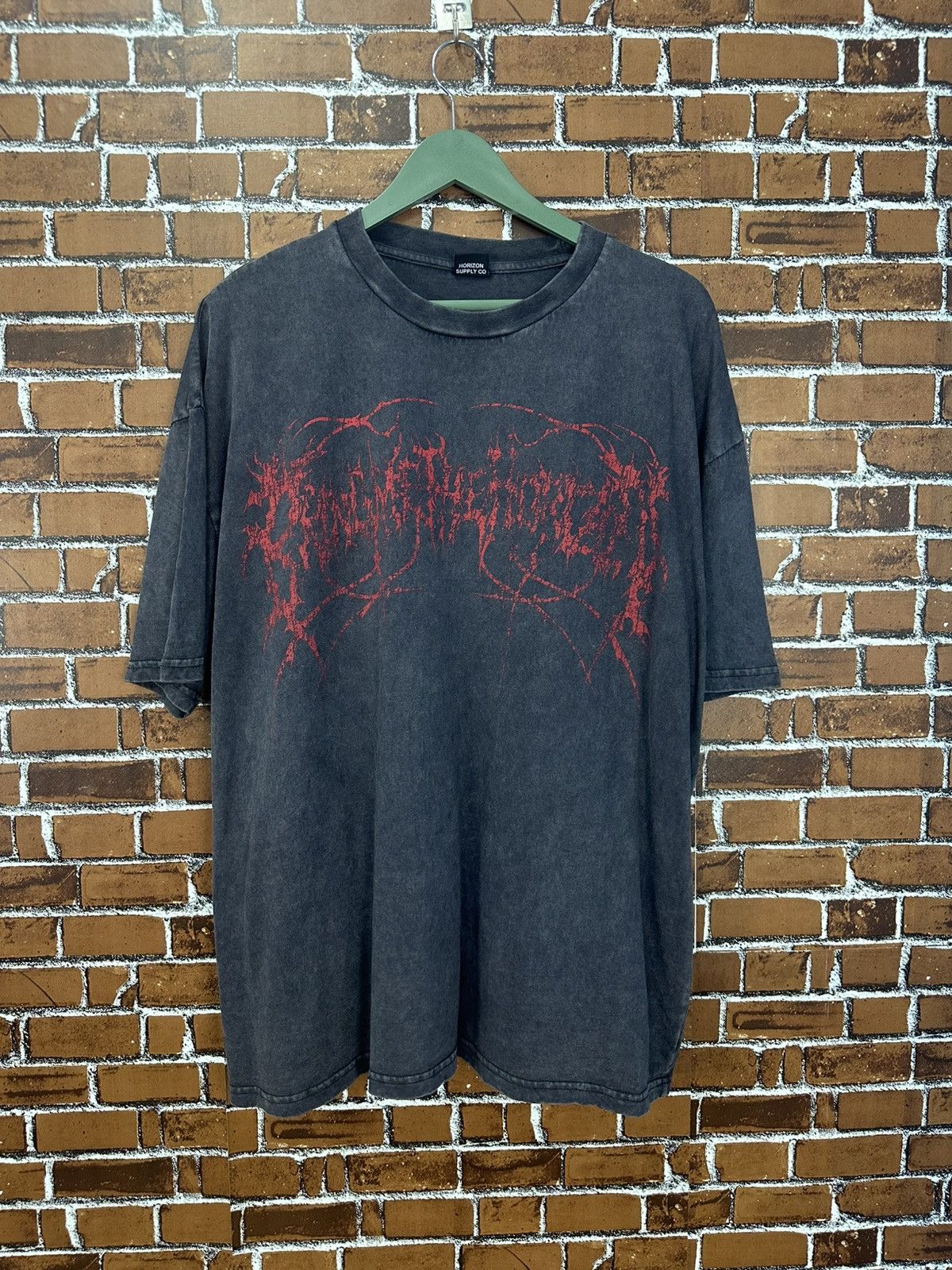Vintage Vintage Bring Me The Horizon Post Human Tshirt A998 Size US L / EU 52-54 / 3 - 2 Thumbnail