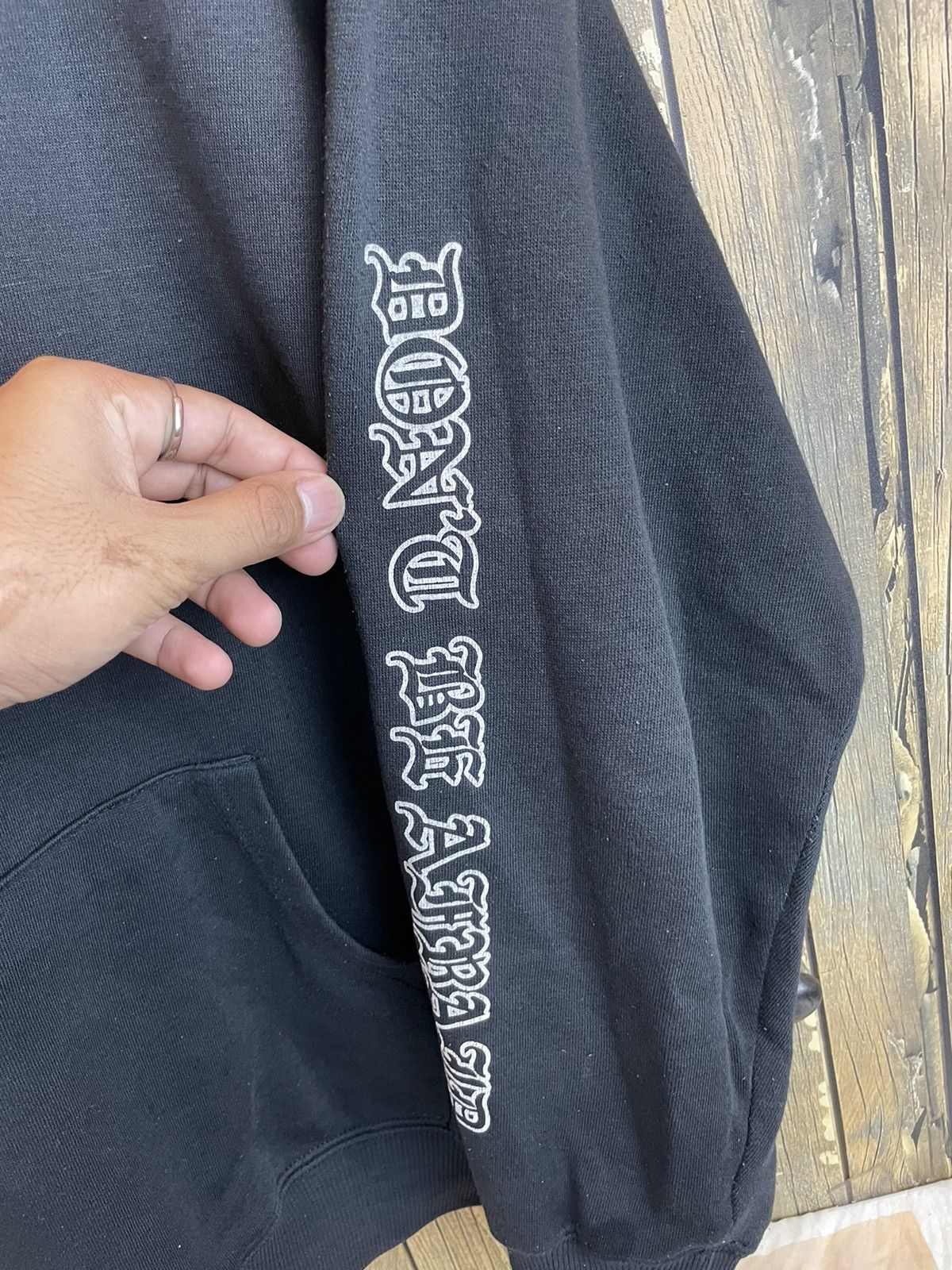Dragonfly × Japanese Brand × Vintage VINTAGE DIG DEEP RELIGION DRAGON BIG LOGO HOODIE Size US L / EU 52-54 / 3 - 7 Thumbnail