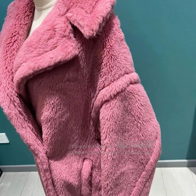 Max Mara MaxMara Pink Alpaca Wool Long Coat . Size M / US 6-8 / IT 42-44 - 3 Thumbnail