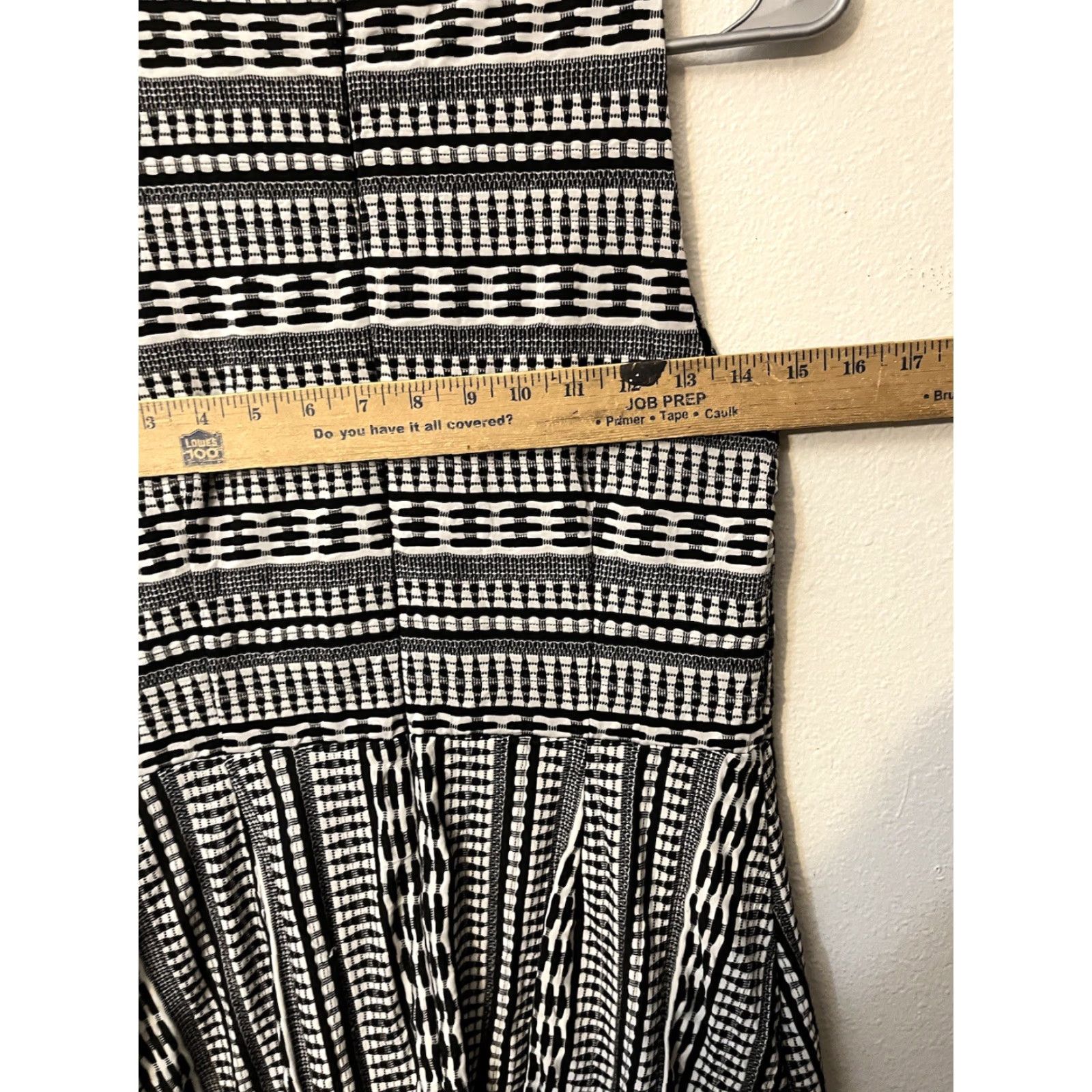 Loft LOFT Dress Womens 10 Black White Textured Fit & Flare Mini Sleeveless Knit Size L / US 10 / IT 46 - 4 Thumbnail
