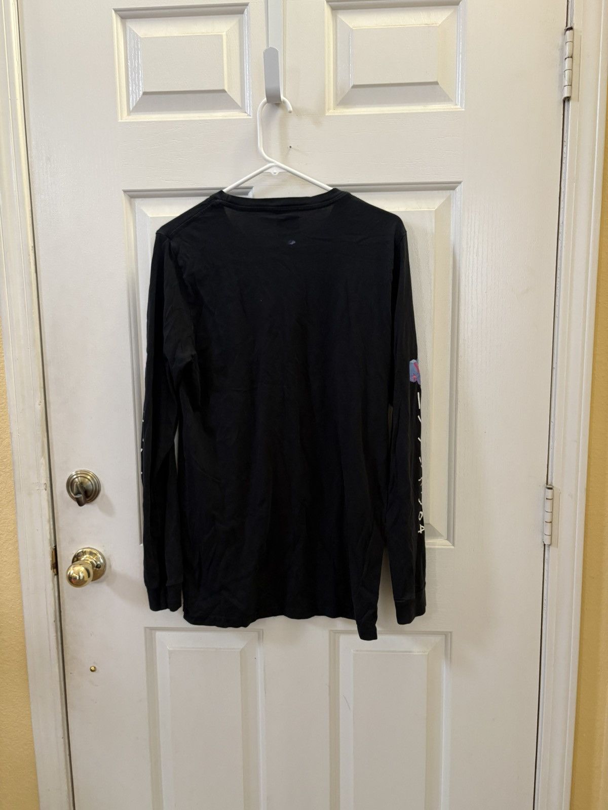 Nintendo Nintendo long sleeved tshirt Size US M / EU 48-50 / 2 - 4 Thumbnail