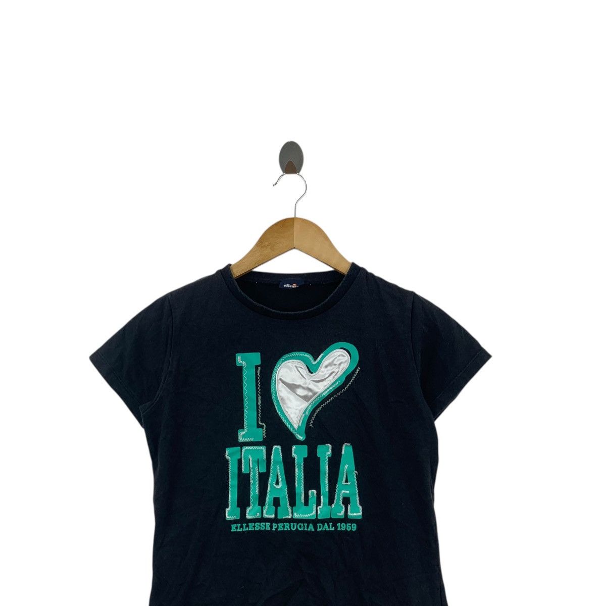 Ellesse Vintage ELLESSE PERUGIA I Love Italia Embossed Tee Shirt Size XXS / US 00 / IT 34 - 2 Thumbnail
