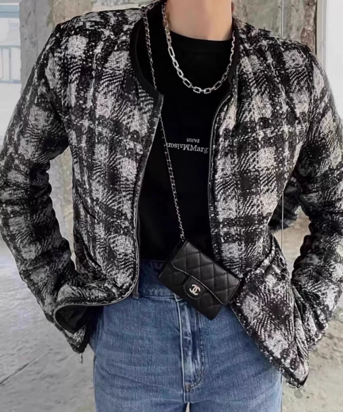 Chanel Chanel Black & White Check Tweed Reversible Short Jacket Size XS / US 0-2 / IT 36-38 - 1 Thumbnail