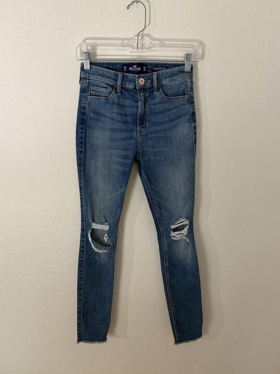 Hollister Hollister high-rise super skinny jeans Size 25" / US 0 / IT 36 - 1 Thumbnail