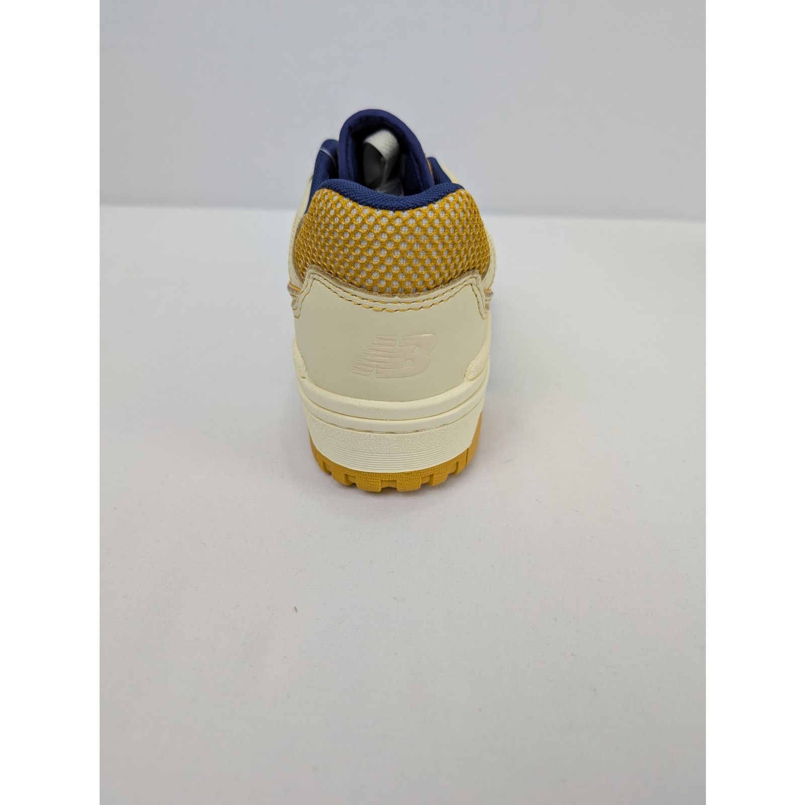 Aime Leon Dore × New Balance o1rshd1 Q:2 / Masaryk Community Gym 550 Sneakers Size US 7 / EU 40 - 12 Thumbnail