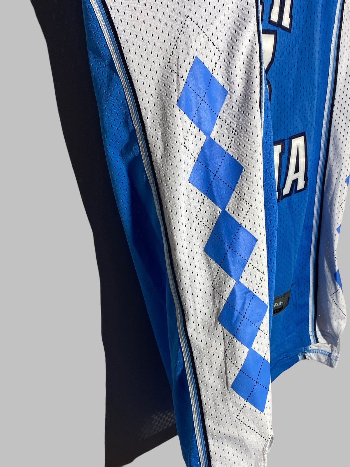 Jordan Brand 🔥 DRILL #23 JORDAN NORTH CAROLINA NBA BASKETBALL JERSEY Size US M / EU 48-50 / 2 - 6 Thumbnail