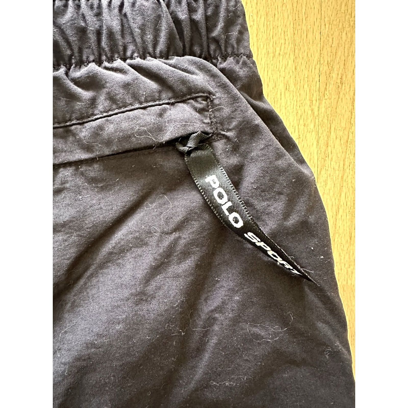 The North Face VINTAGE The North Face Polo Sport Shorts Mens Large Nylon 7” Inseam Black 34 Waist 90s Cargo Bags Pockets Size US L / EU 52-54 / 3 - 8 Thumbnail