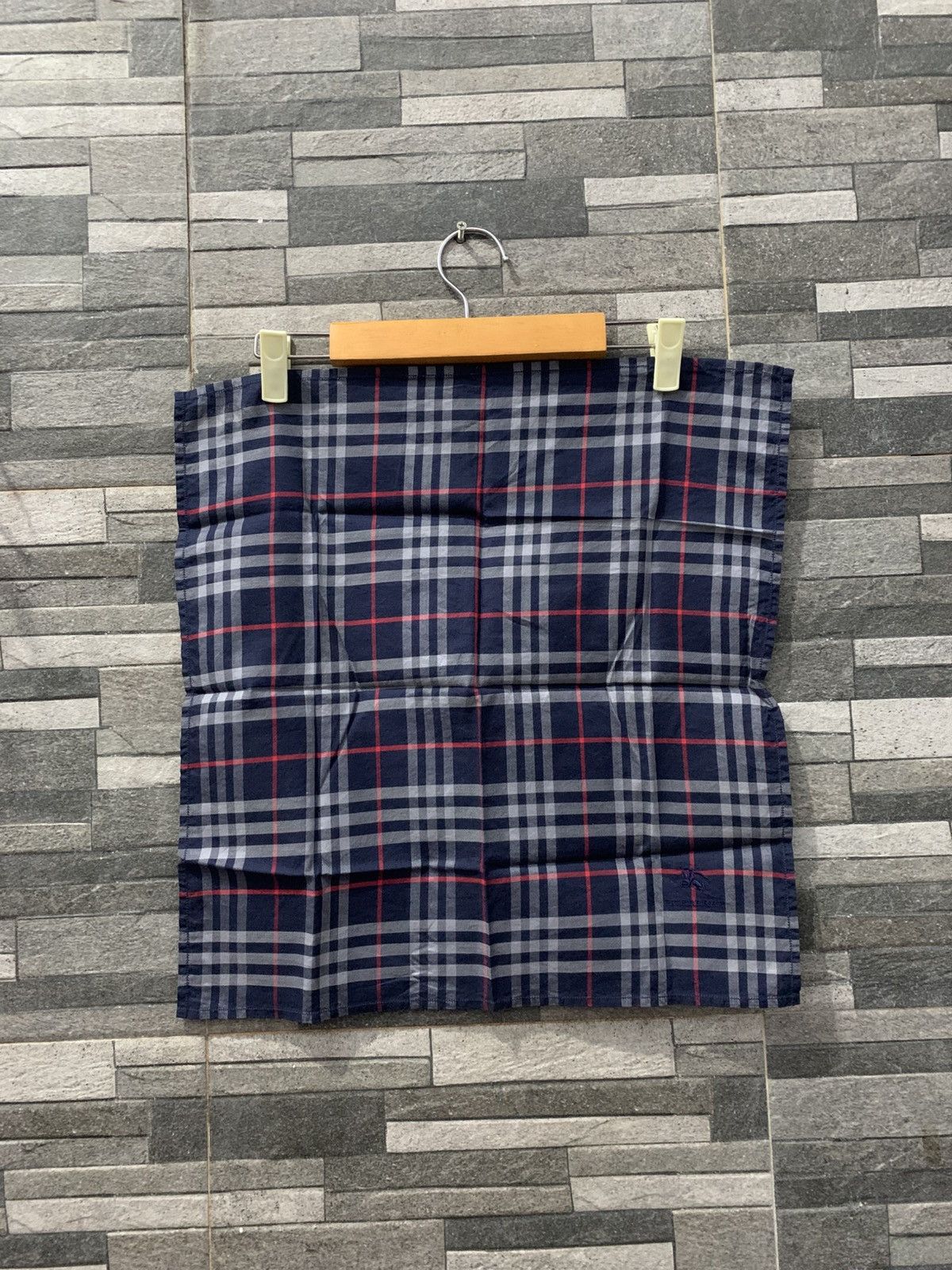 Burberry Burberry Handkerchief Size ONE SIZE - 1 Thumbnail
