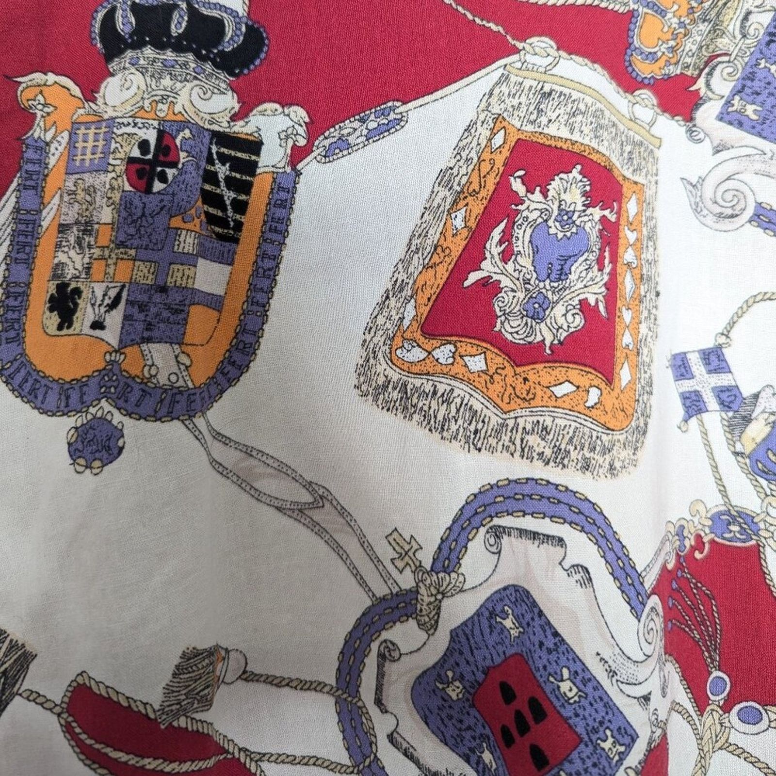 Vintage Vintage 90s Long Sleeve Royal Crest Shield Pattern Button Up Size L / US 10 / IT 46 - 9 Thumbnail