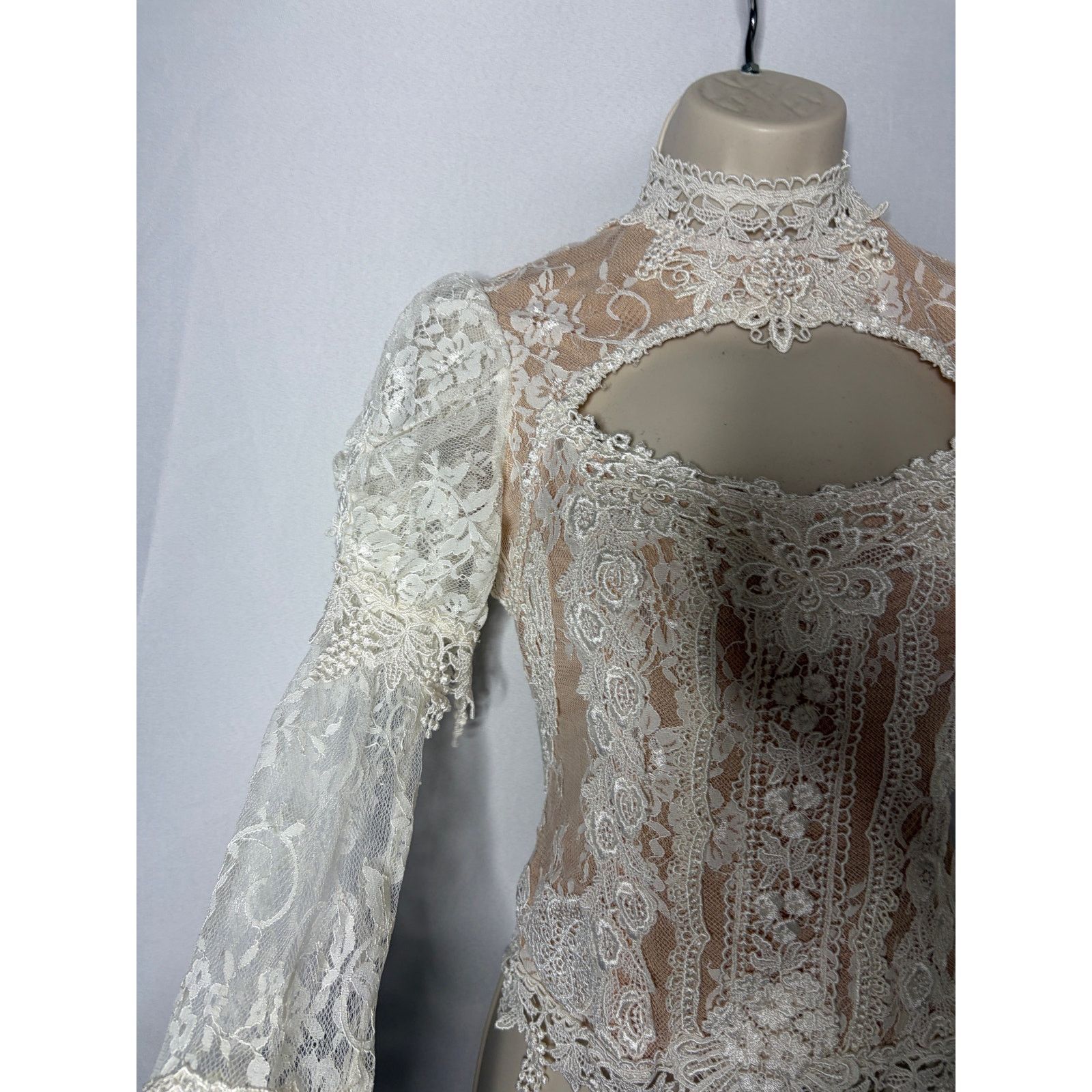 Other Cappalli Alia French Chantilly lace collage Victorian blouse Size XS / US 0-2 / IT 36-38 - 7 Thumbnail