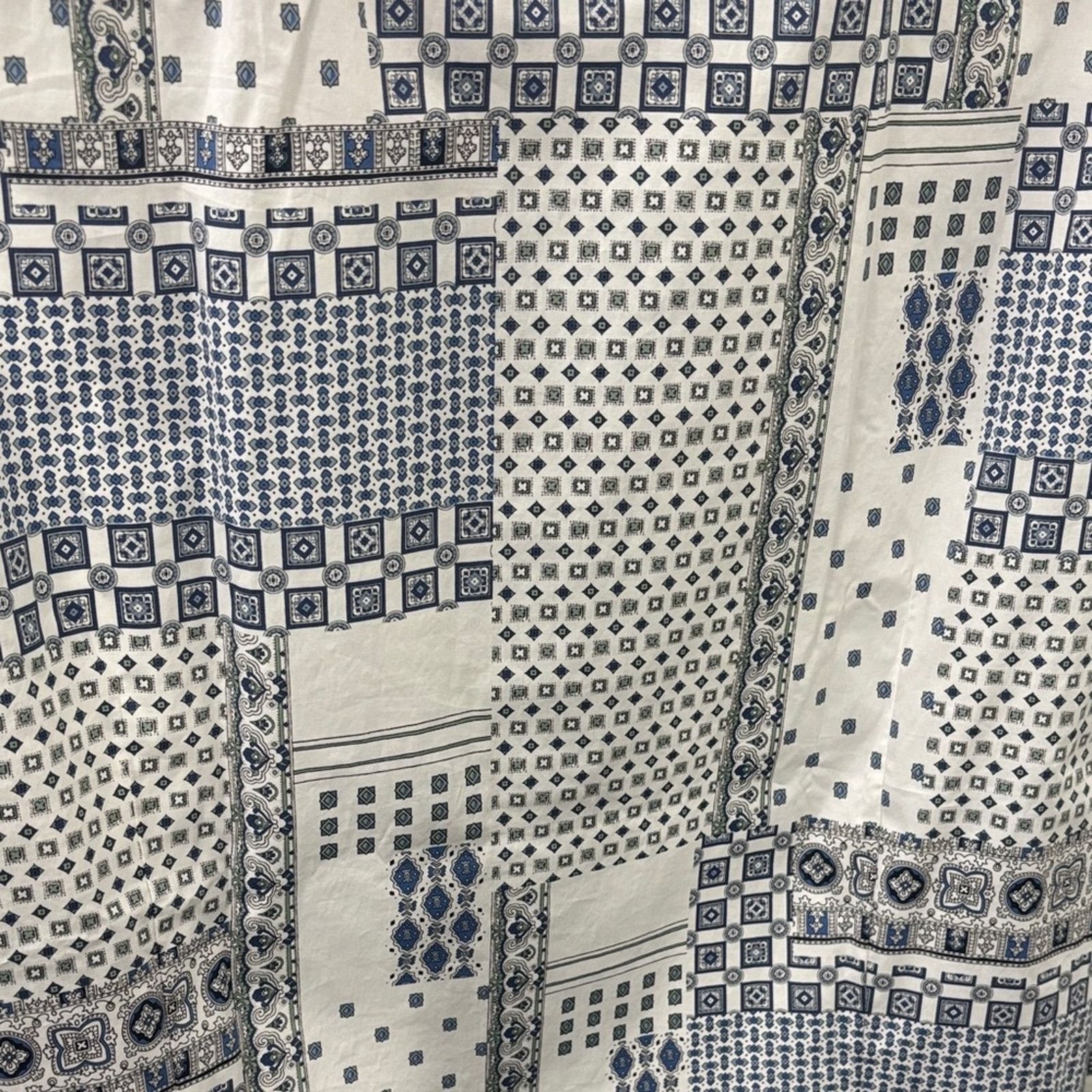 Etro Etro Geometric Blue and White Button Down Shirt Size 39 M Size US M / EU 48-50 / 2 - 8 Thumbnail
