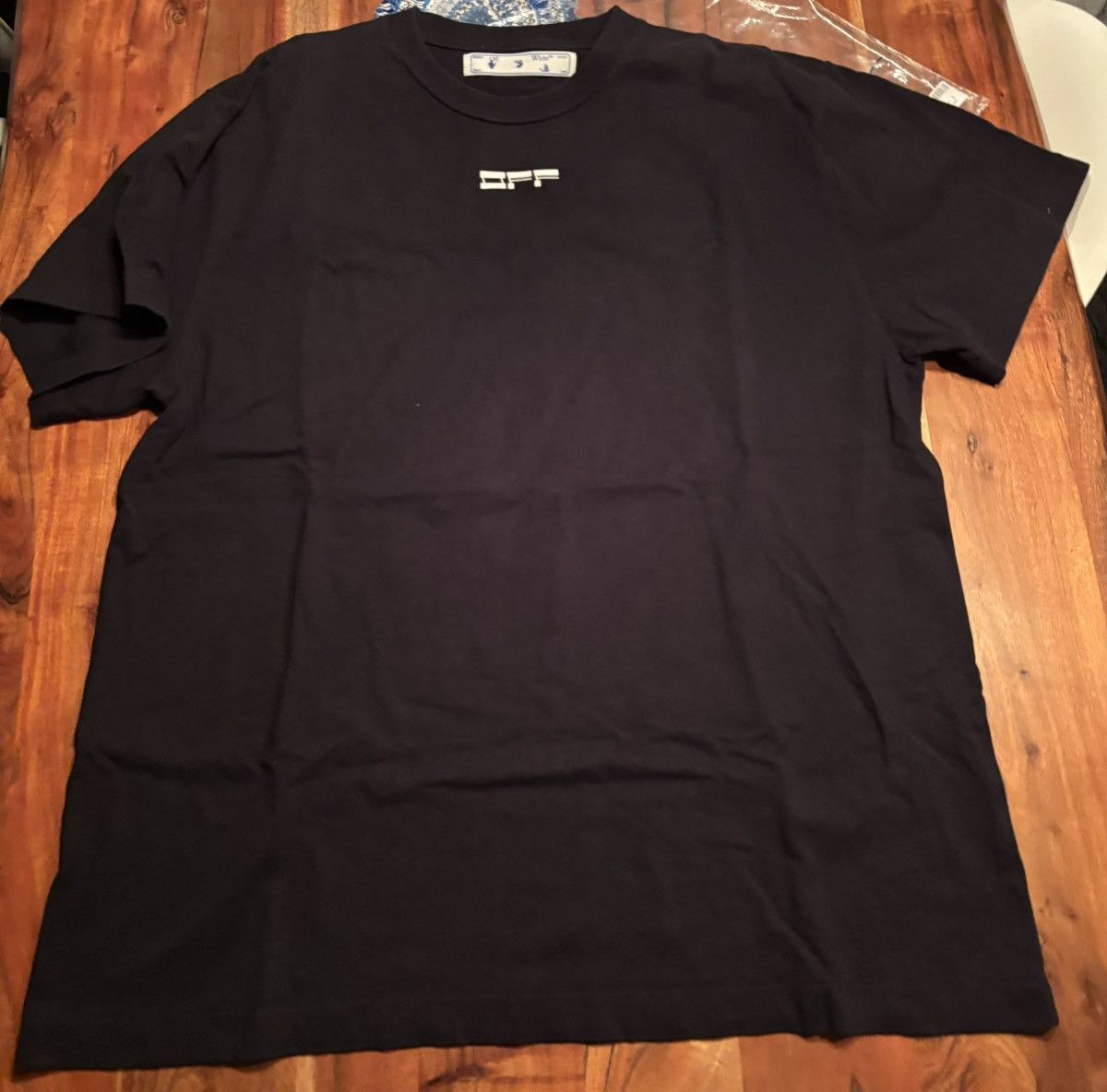 Off-White OFF-White masked face T-shirt Size US S / EU 44-46 / 1 - 12 Thumbnail