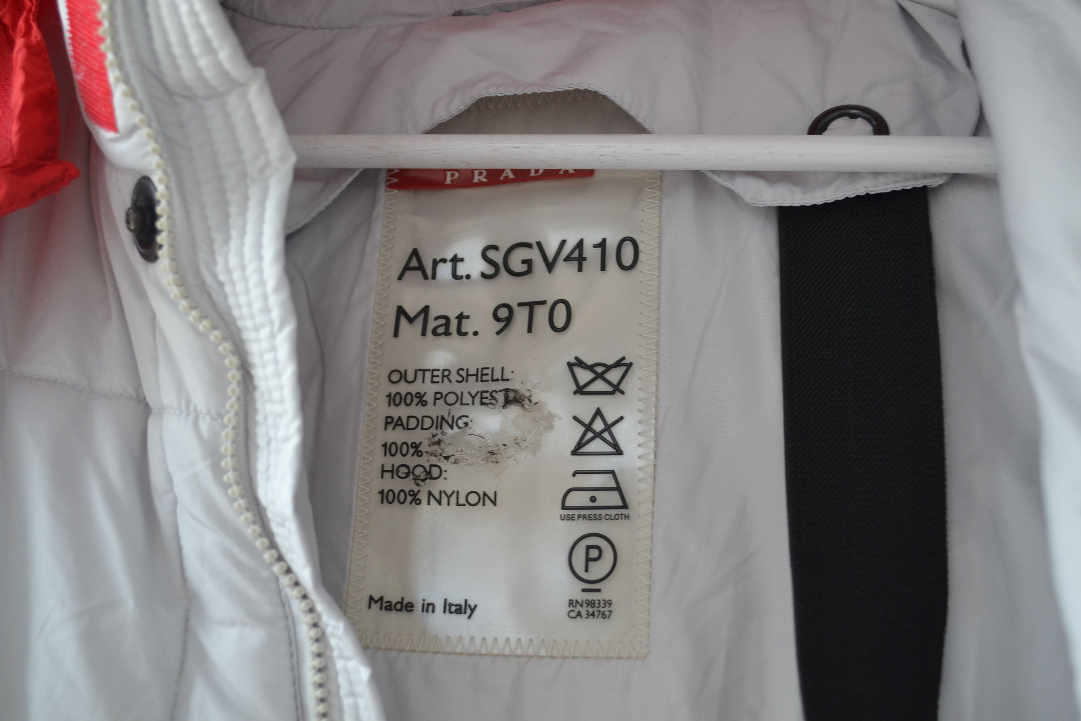 Prada PRADA Vest Reflective Jacket Hooded Utility Nylon Strap Size US M / EU 48-50 / 2 - 16 Thumbnail