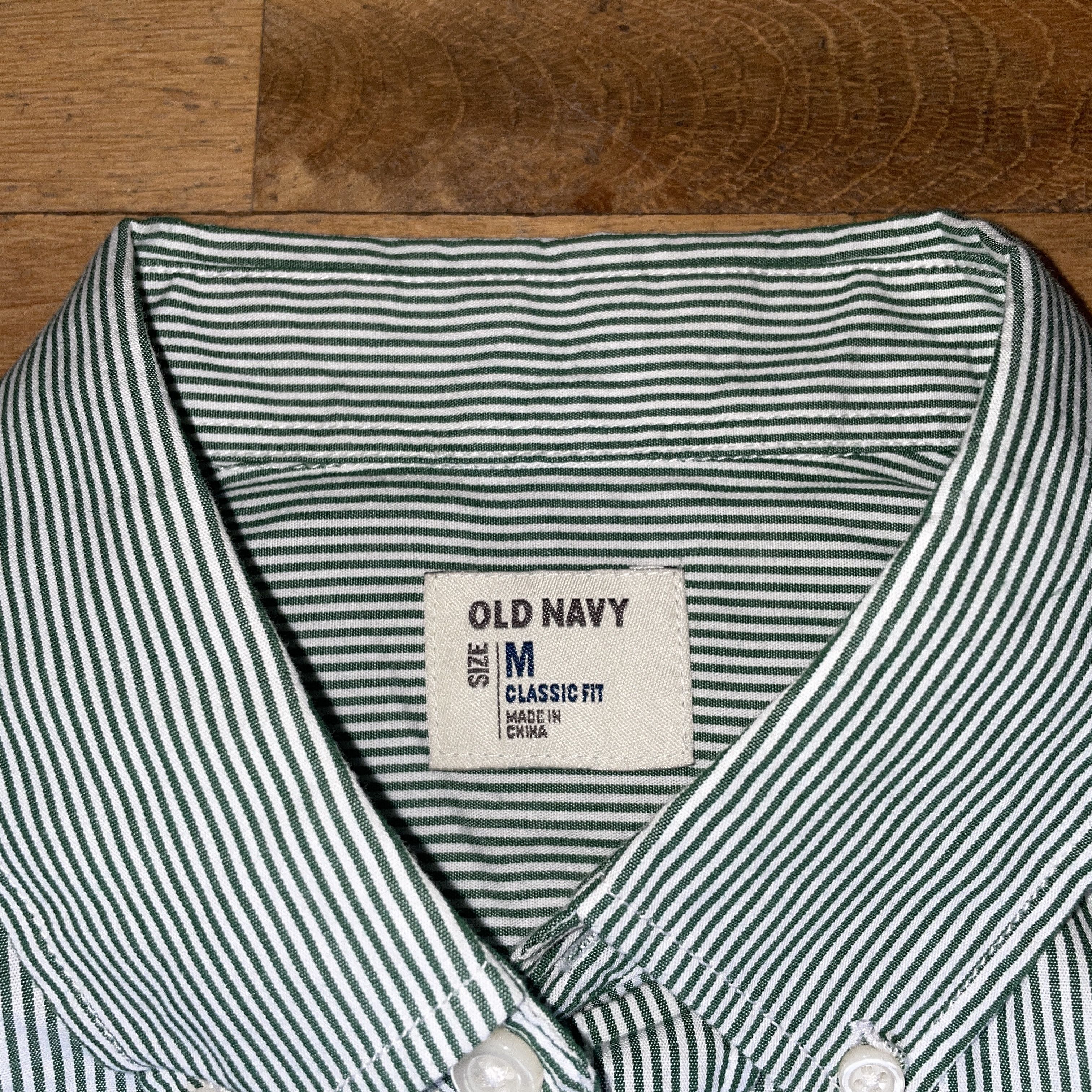 Old Navy Old Navy Men's Fashion Shirt Classic Fit Size M Size US M / EU 48-50 / 2 - 2 Thumbnail