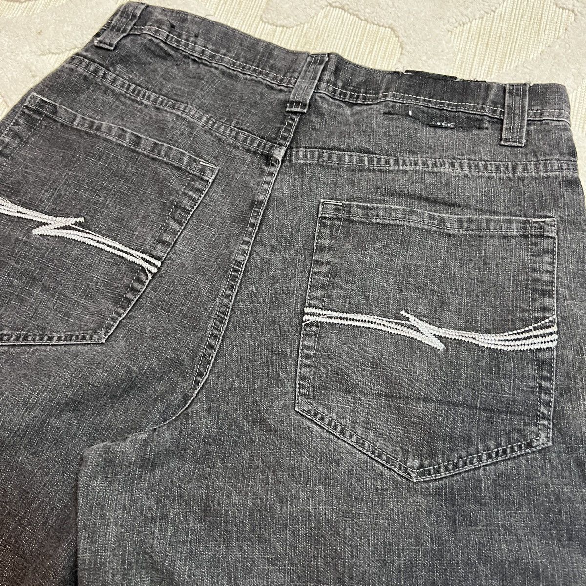 Southpole Southpole Shorts Black Baggy Vintage Y2K Jorts Size 36 Size US 36 / EU 52 - 2 Thumbnail