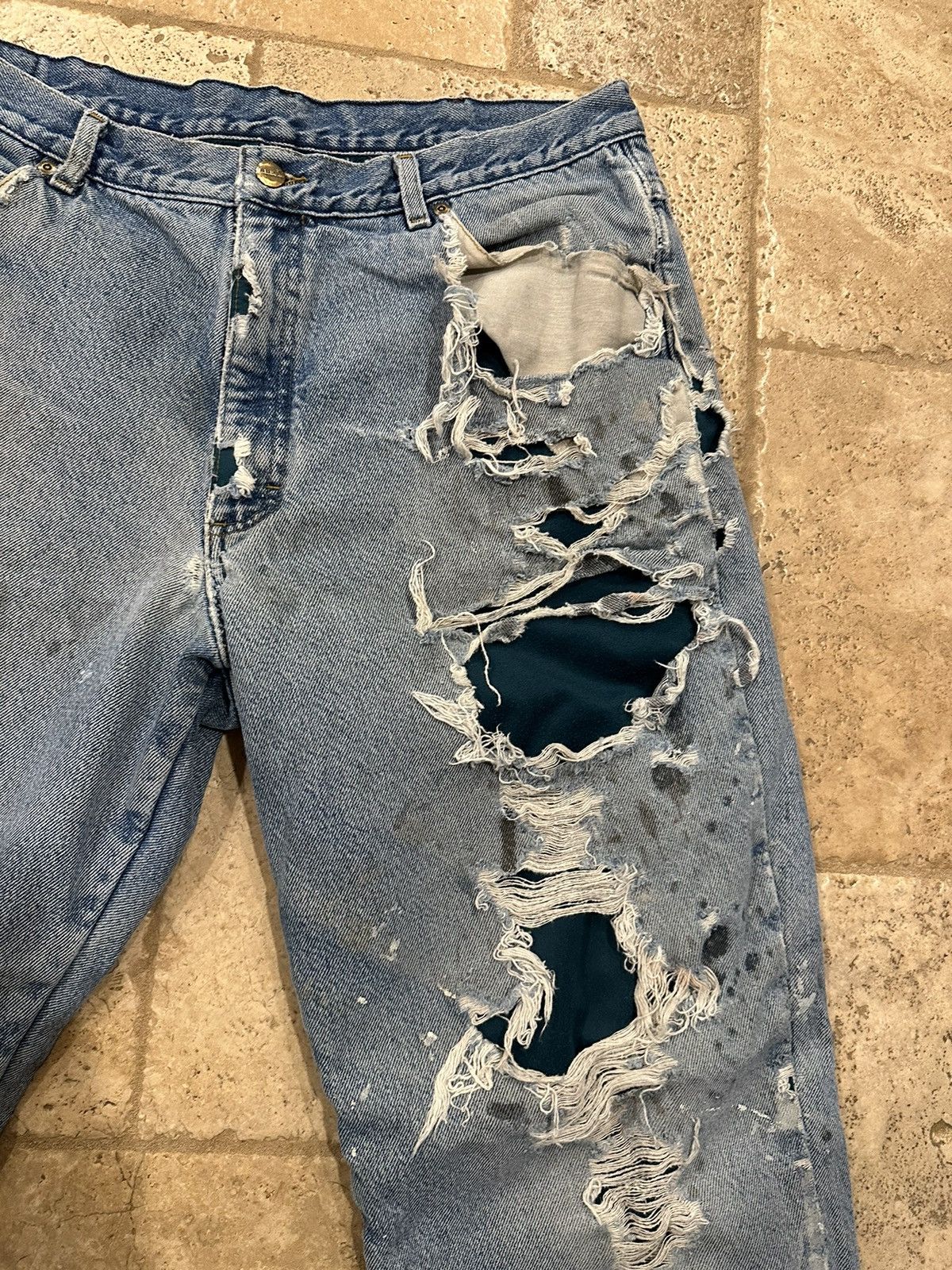 L.L. Bean Vintage L.L. Bean Double L Classic Fit Thrashed Blue Denim Size US 36 / EU 52 - 8 Thumbnail