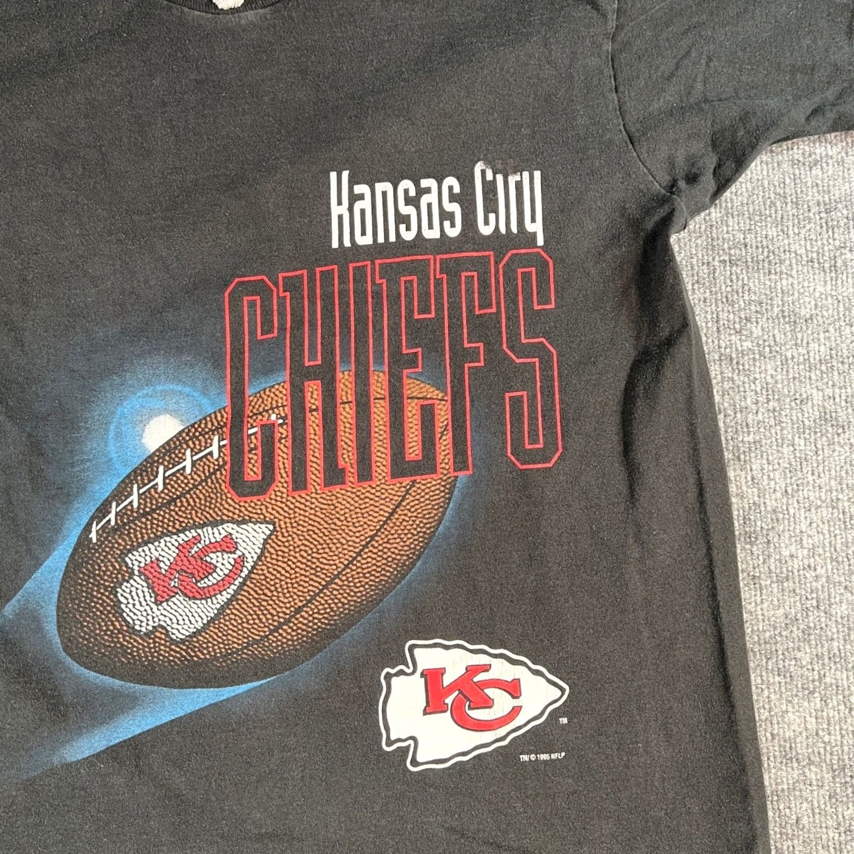 Logo 7 VINTAGE Kansas City Chiefs T-Shirt Mens L Black 1995 Single Stitch 90s Logo Size US L / EU 52-54 / 3 - 3 Thumbnail