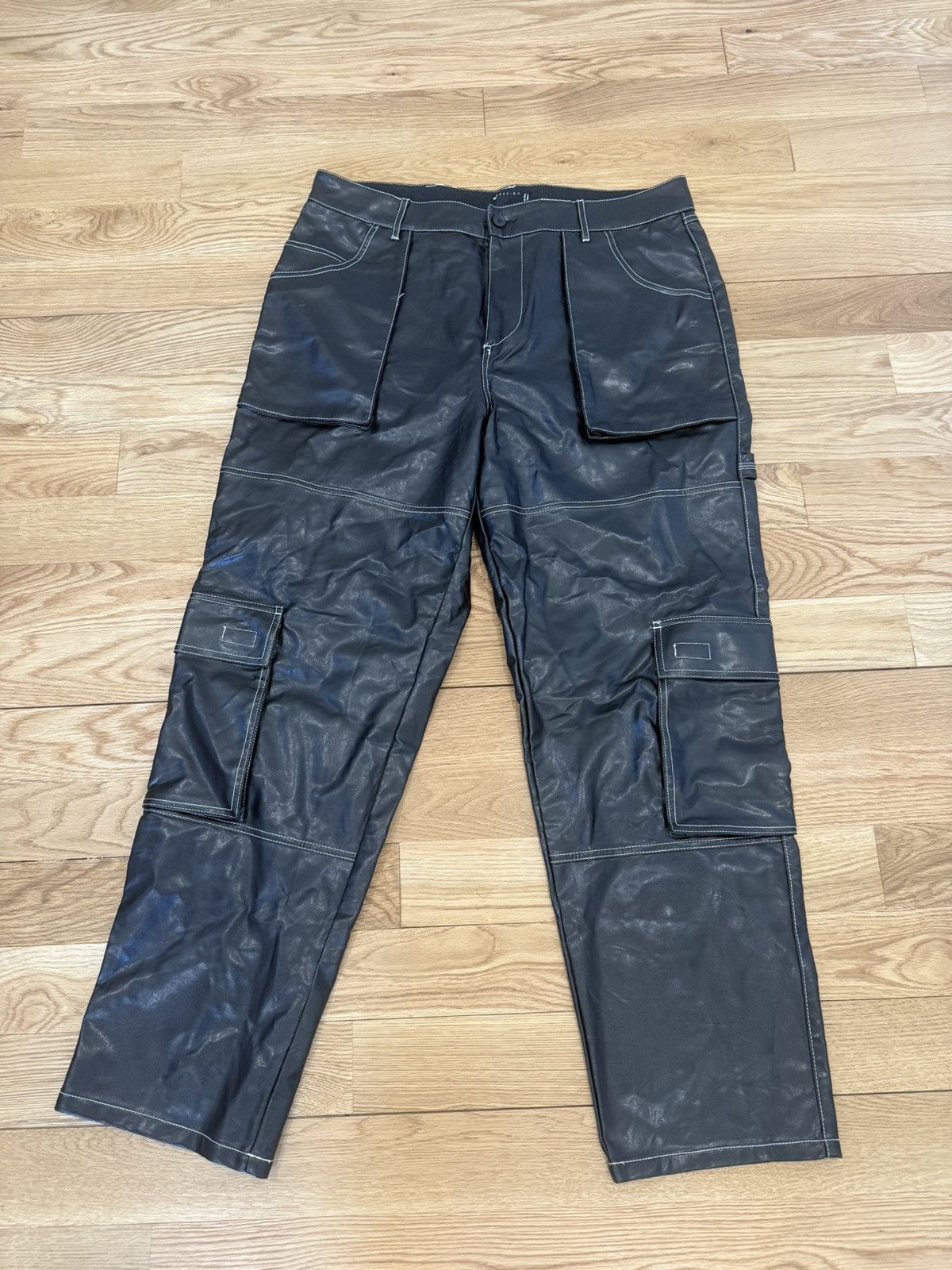 Asos ASOS Baggy Faux Leather Cargo Pants w/ Stitch – Black Size US 38 / EU 54 - 1 Thumbnail