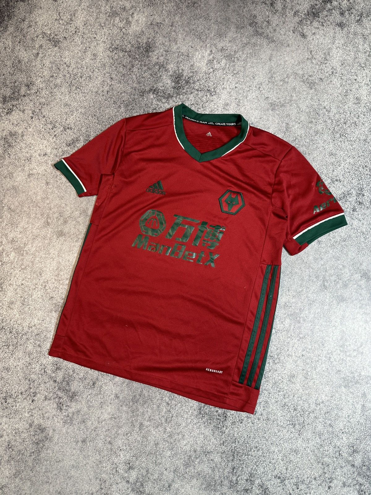 Adidas Adidas Wolverhampton Wolves Soccer Jersey Rare S VTg Size US S / EU 44-46 / 1 - 1 Thumbnail