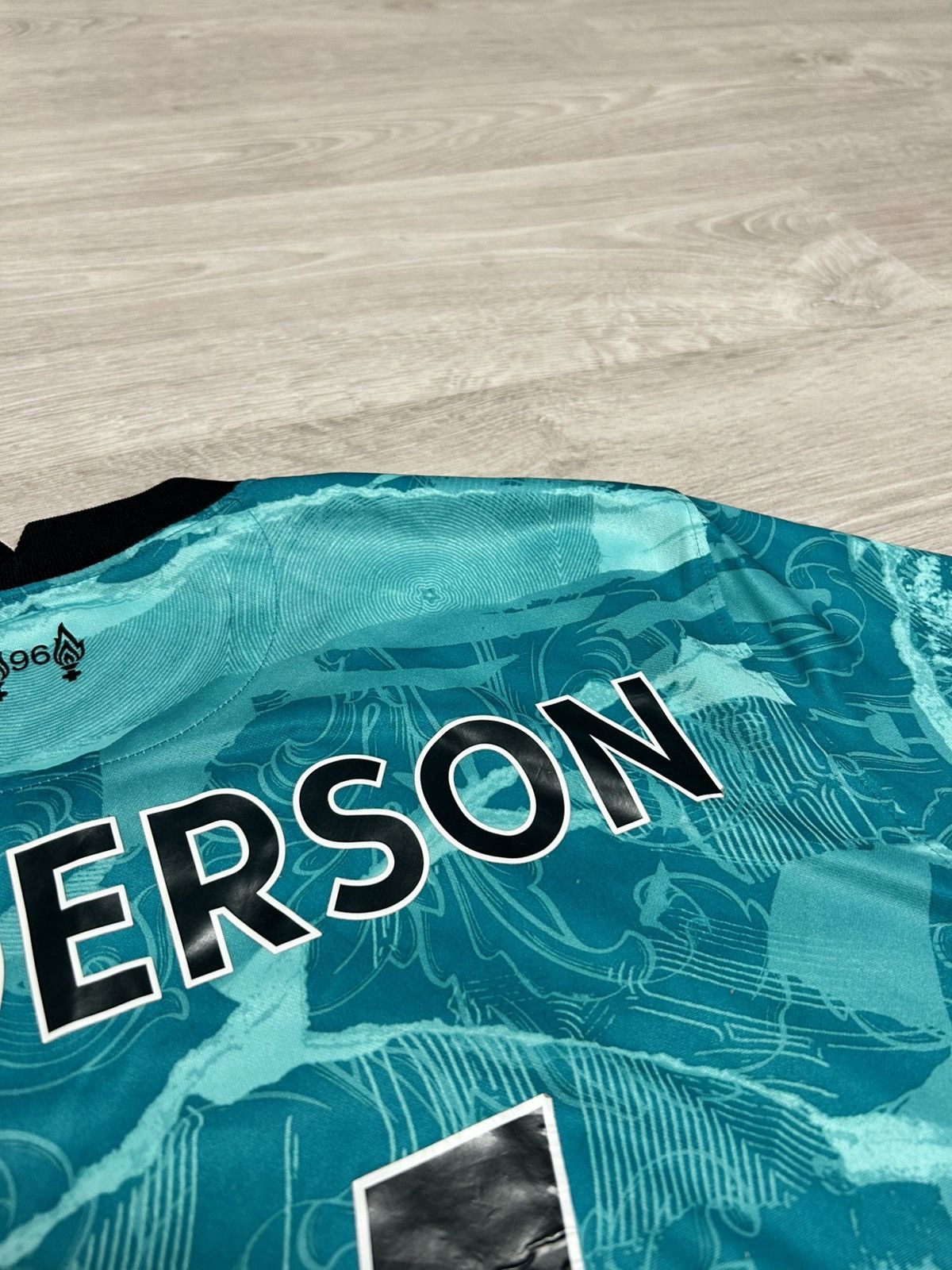 Nike Nike Jersey FC Liverpool #14 HENDERSON 2020/21 away shirt Size US L / EU 52-54 / 3 - 16 Thumbnail