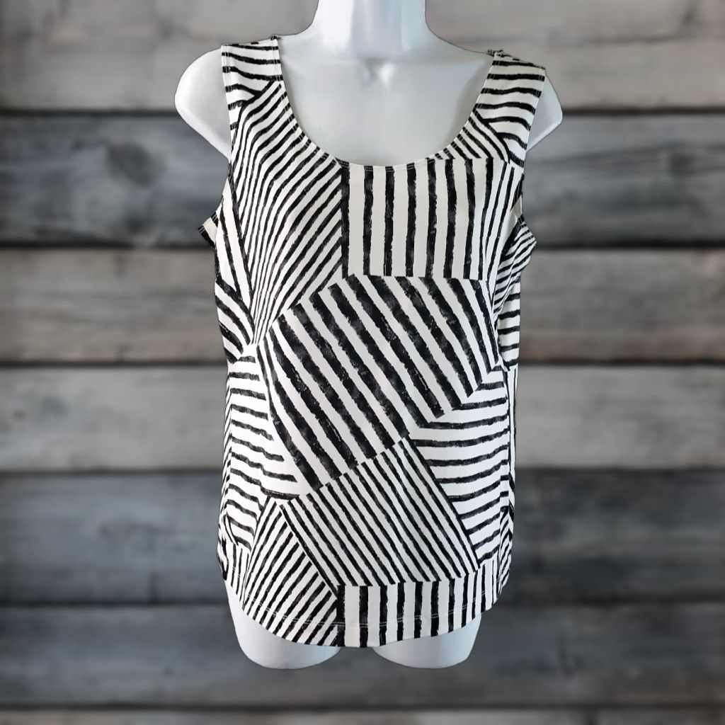 Vintage Chico's Womens Tank Top Sz Medium Black White Stripe Scoop Neck Nylon Blend Shirt Adult M Black Stripe Sleeveless Size M / US 6-8 / IT 42-44 - 1 Thumbnail