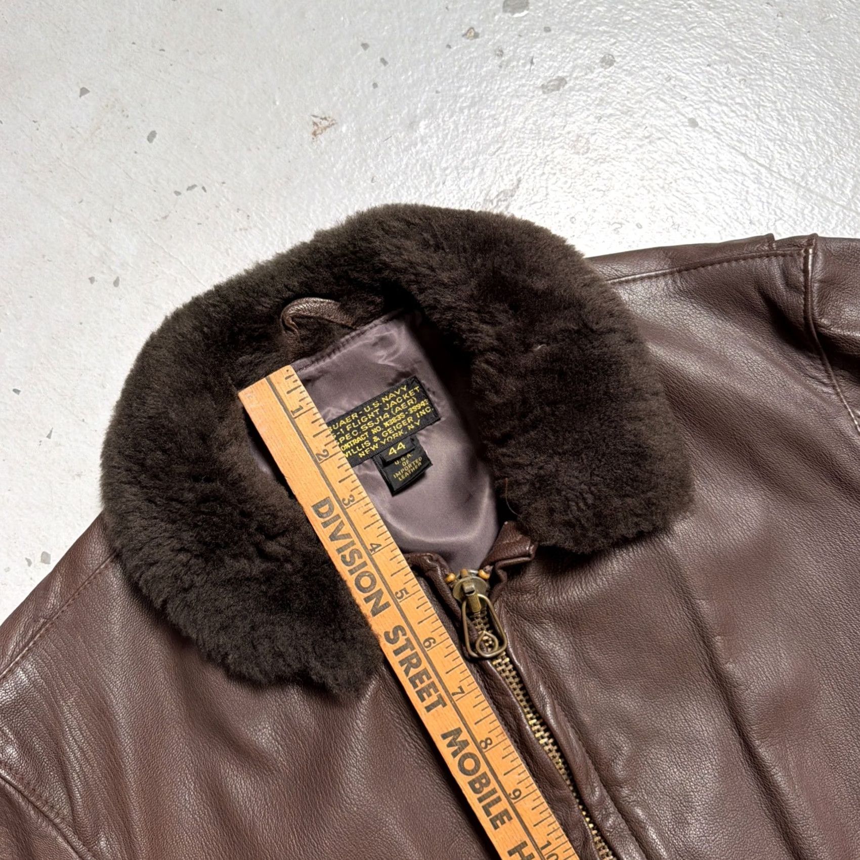 Vintage Vintage Willis & Geiger Goatskin Leather G-1 Flight Military Jacket Made USA 44 - Regular Size US S / EU 44-46 / 1 - 3 Thumbnail