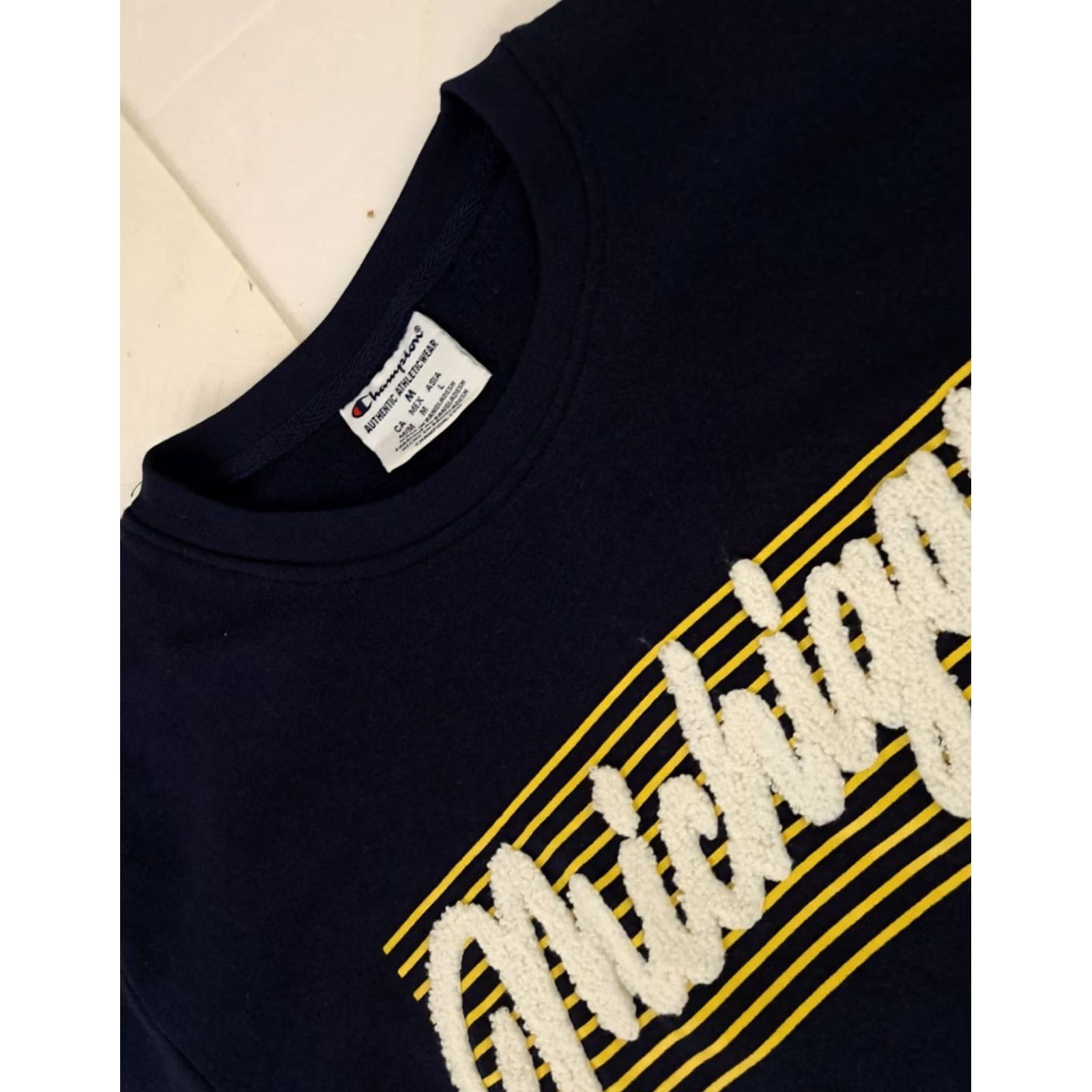 Champion VINTAGE University Michigan Embossed Champion Sweatshirt Unisex Adults Medium Blue Cotton Canvas Crew Neck Pullover Long Sleeve Winter Spring Fall Size US M / EU 48-50 / 2 - 4 Thumbnail