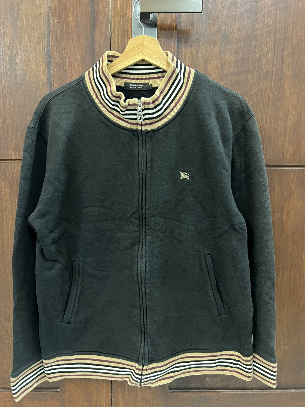 Burberry Vintage Burberry Black Label Sweatshirt Size US L / EU 52-54 / 3 - 1 Thumbnail