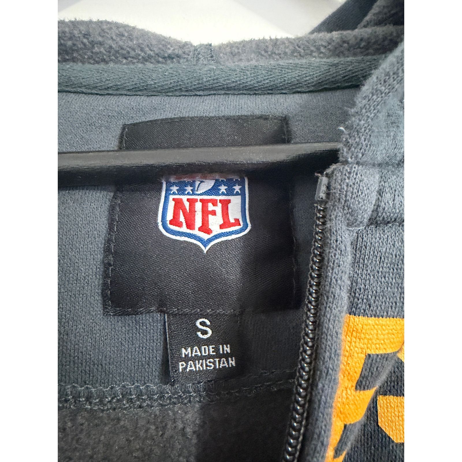 NFL Minnesota Vikings Full-Zip Hoodie Sweatshirt Size Small Size US S / EU 44-46 / 1 - 3 Thumbnail