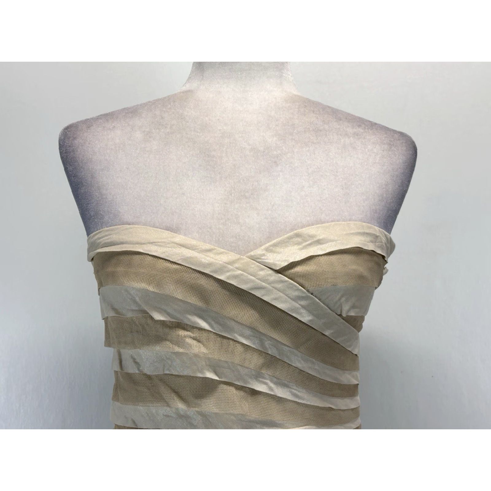 Diane von Furstenberg VINTAGE Diane von Furstenberg DVF Gold Kari Dress Women's Mini Cocktail Strapless Size 4 Size S / US 4 / IT 40 - 5 Thumbnail