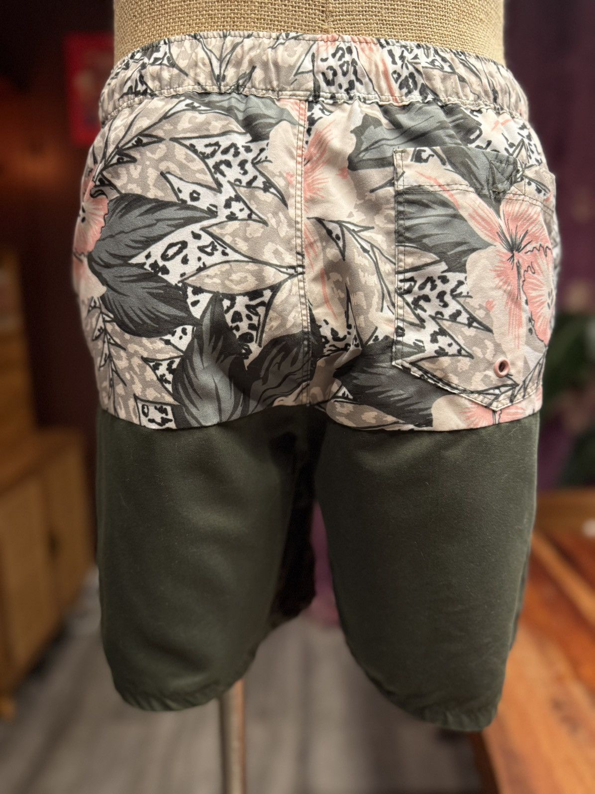 Asos Tropical Jungle Print Swim Shorts – Men’s Size M Size US 29 - 4 Thumbnail