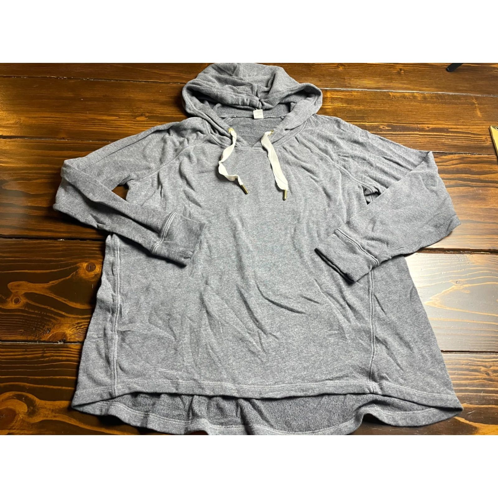 Old Navy Old Navy Hoodie Women Small Gray Activewear Pullover Sweatshirt Size S / US 4 / IT 40 - 2 Thumbnail