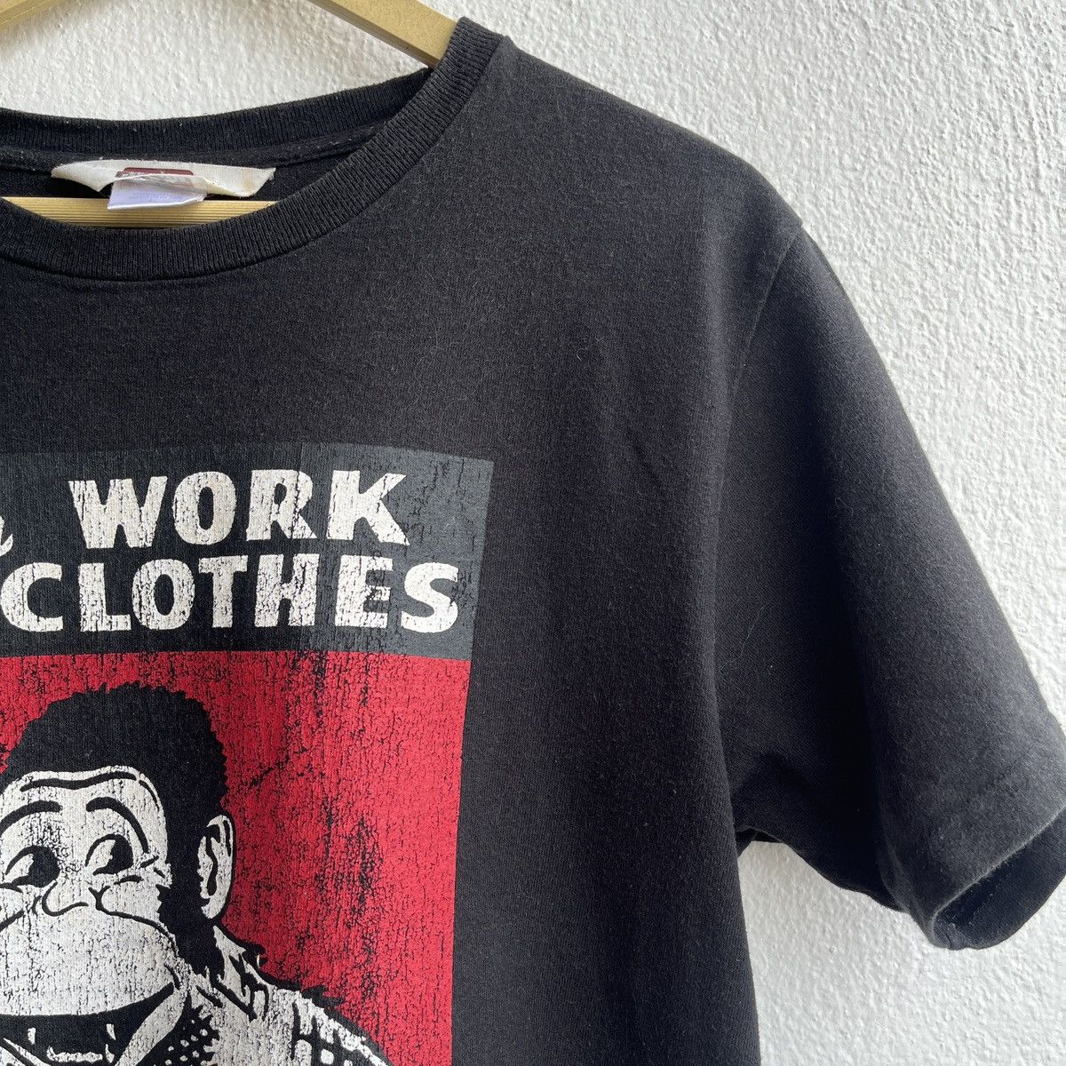 Ben Davis Ben Davies Faded Vintage Y2K Big Logo Printed TShirt Size US L / EU 52-54 / 3 - 6 Thumbnail