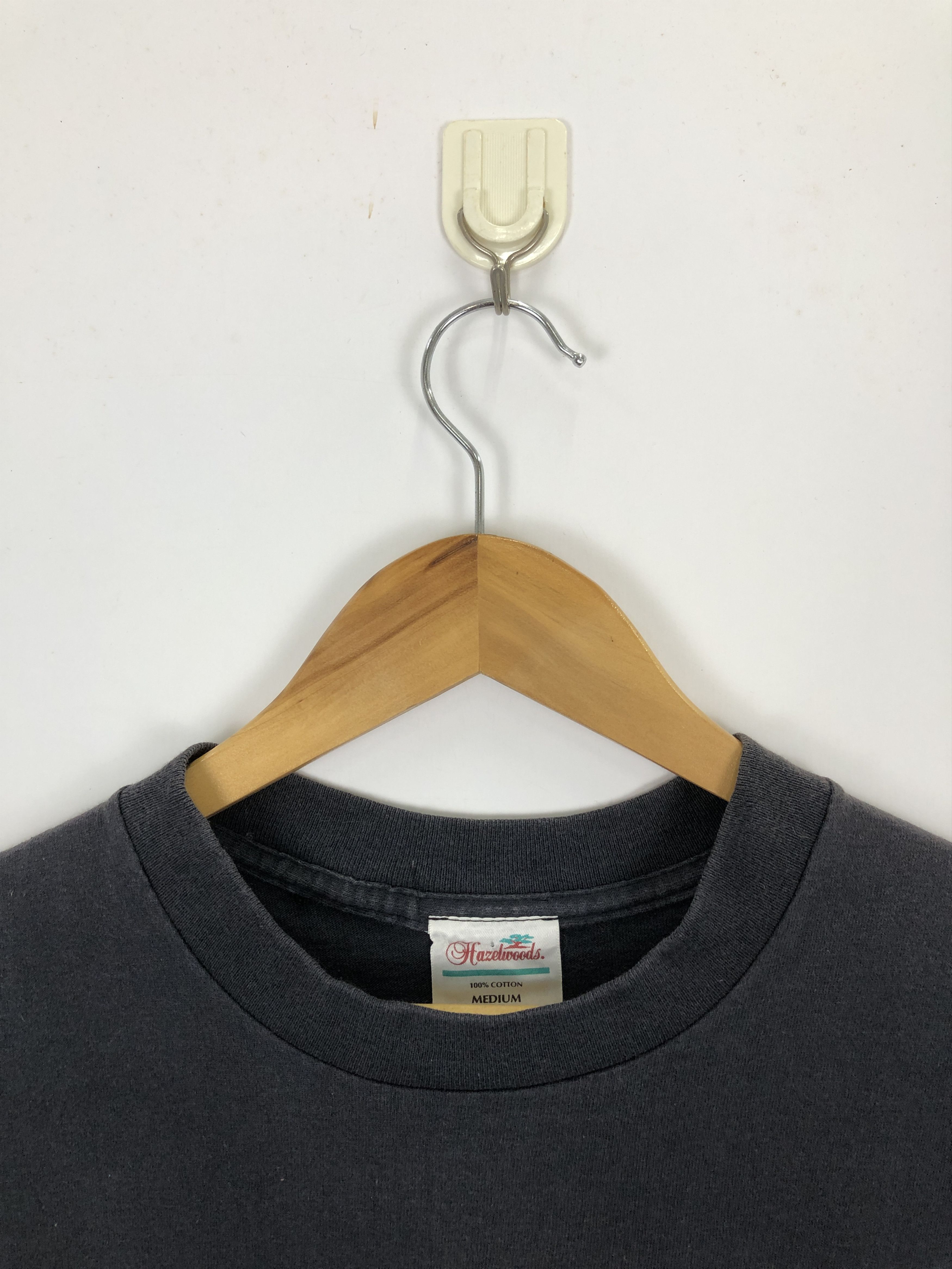 Vintage Vintage 90s Dirt Broke Cowboys International T-Shirt TA0489 Size US M / EU 48-50 / 2 - 11 Thumbnail