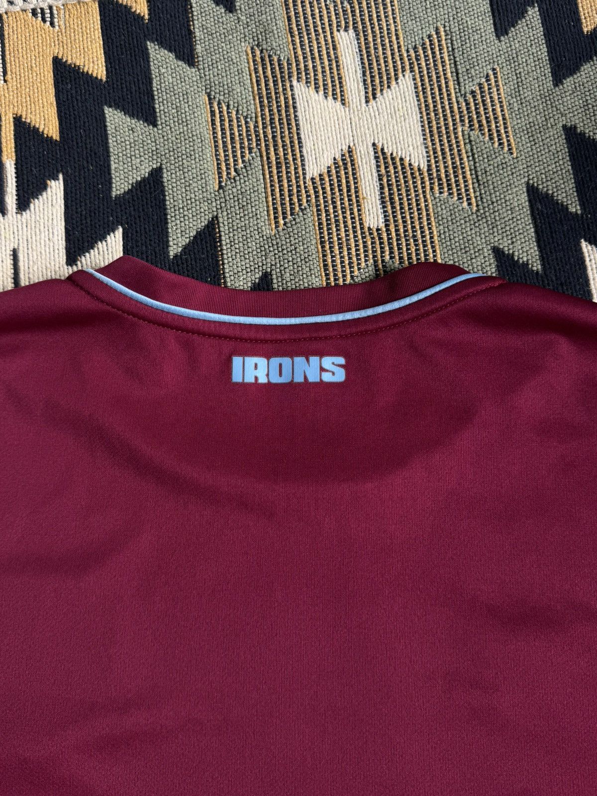 Umbro Vintage Umbro West Ham United Betway 2018/19 Soccer Jersey Size US L / EU 52-54 / 3 - 10 Thumbnail
