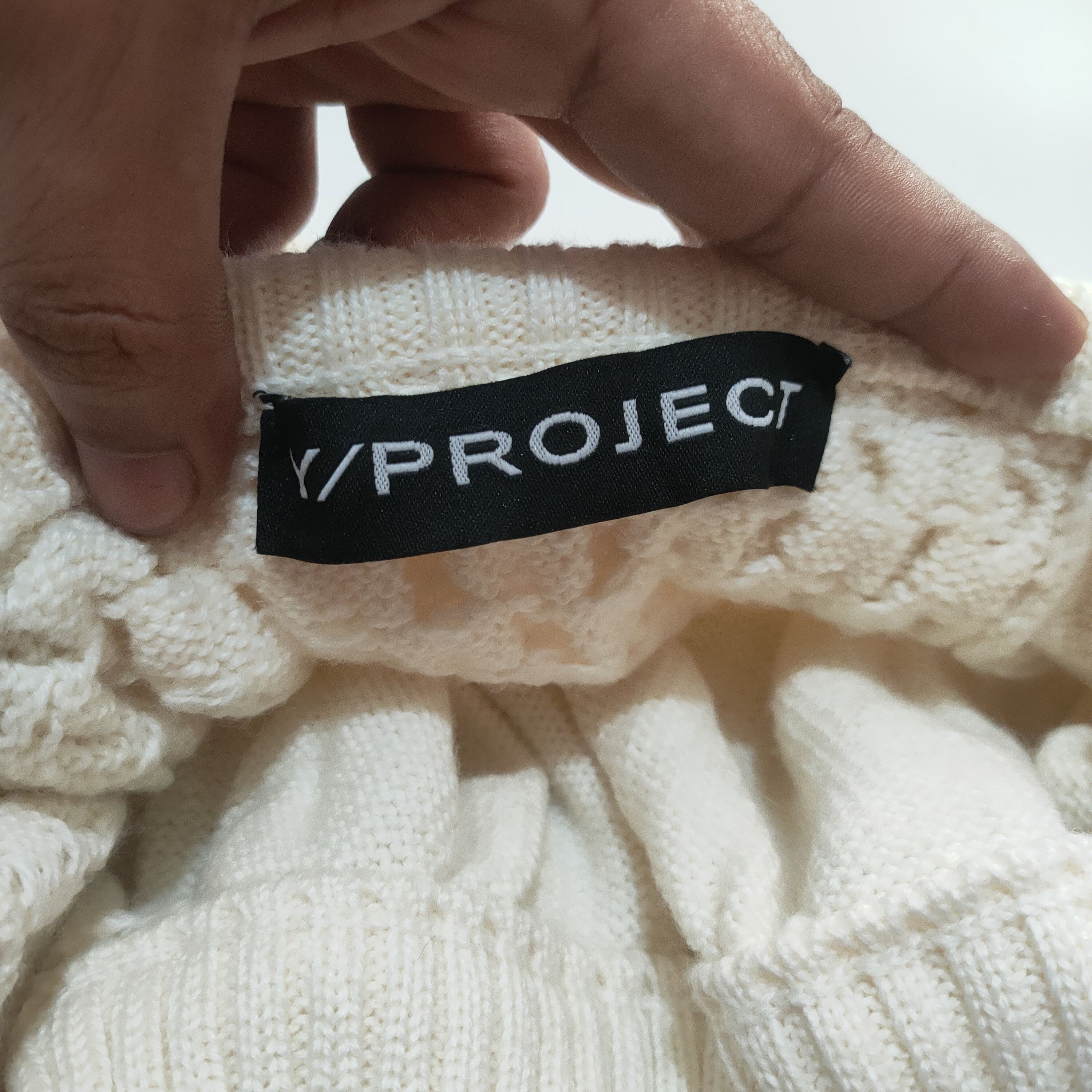 Y/Project NEW Y/PROJECT Oversized Wool Blend Sweater in Cream Size US M / EU 48-50 / 2 - 13 Thumbnail