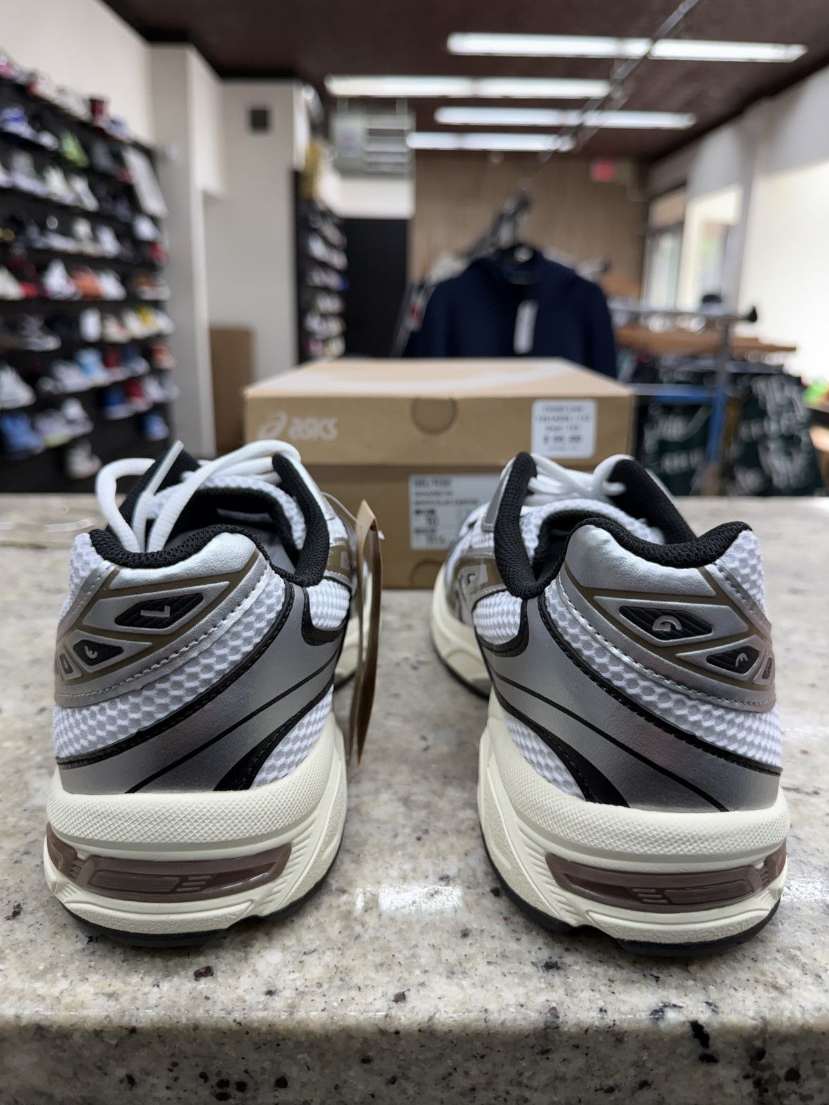 Asics ASIC 1130 Brown Sneakers Size US 12 / EU 45 - 4 Thumbnail