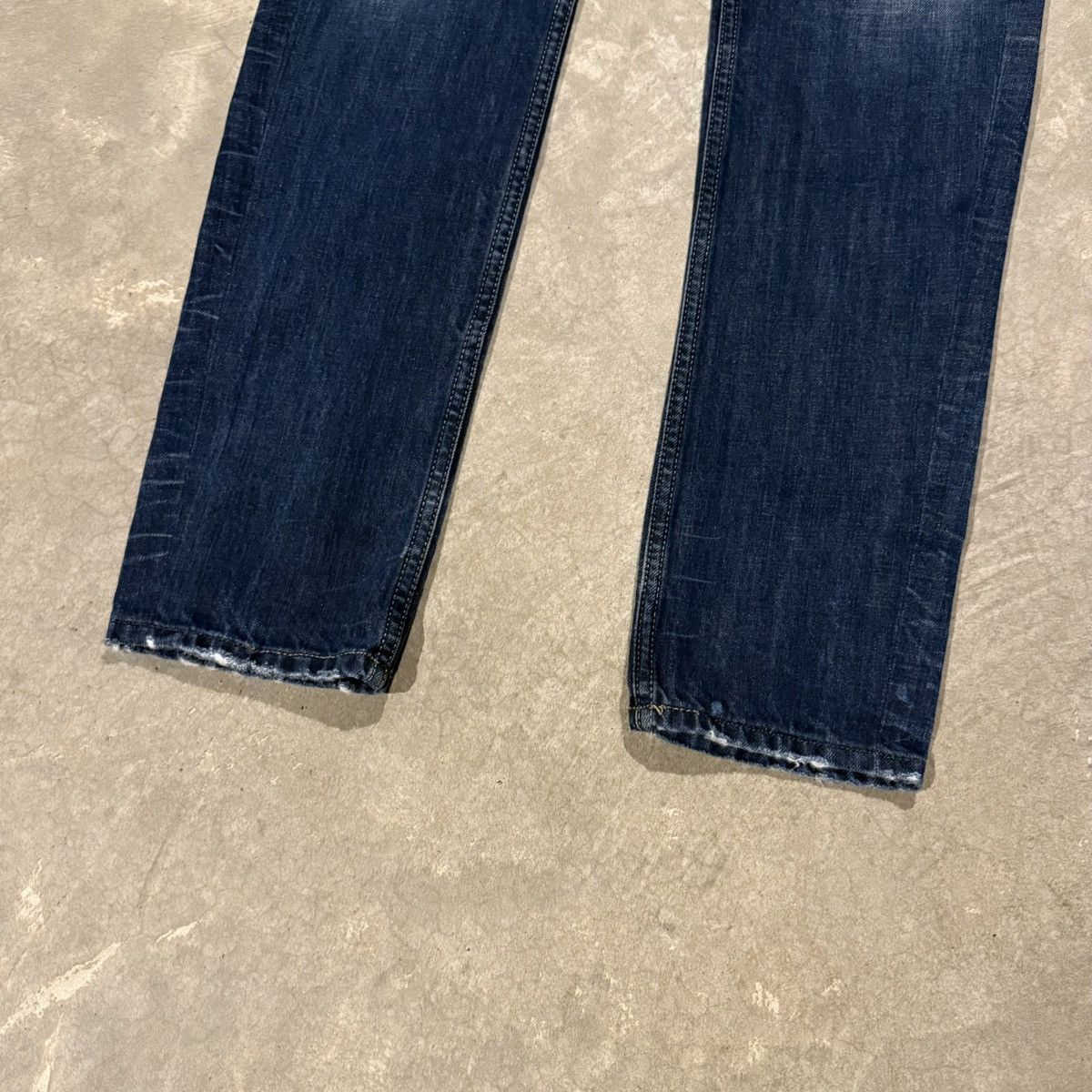 Diesel Vtg Diesel Larkee Faded Distressed Straight Leg Jeans Y2K Size US 28 / EU 44 - 3 Thumbnail