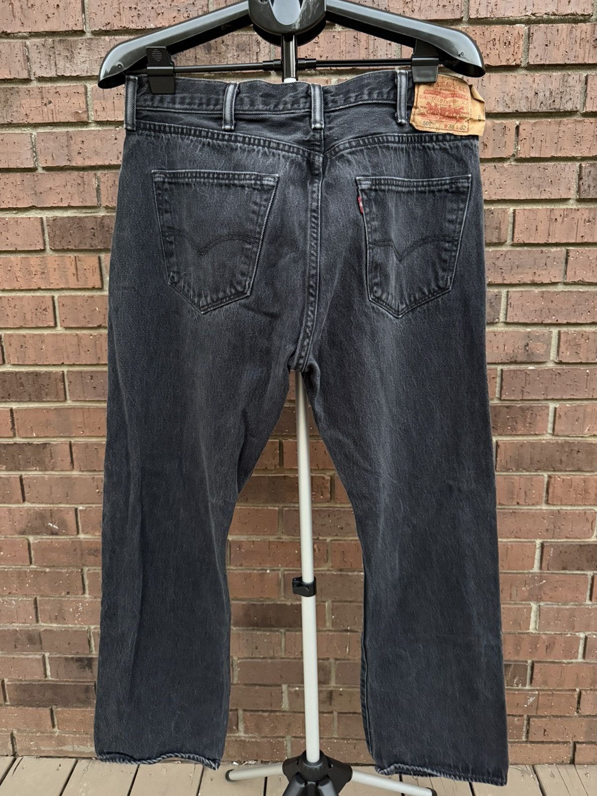 Levi's Levis 501 Button Fly Black Denim Jeans Mens Straight Leg Size US 37 - 6 Thumbnail