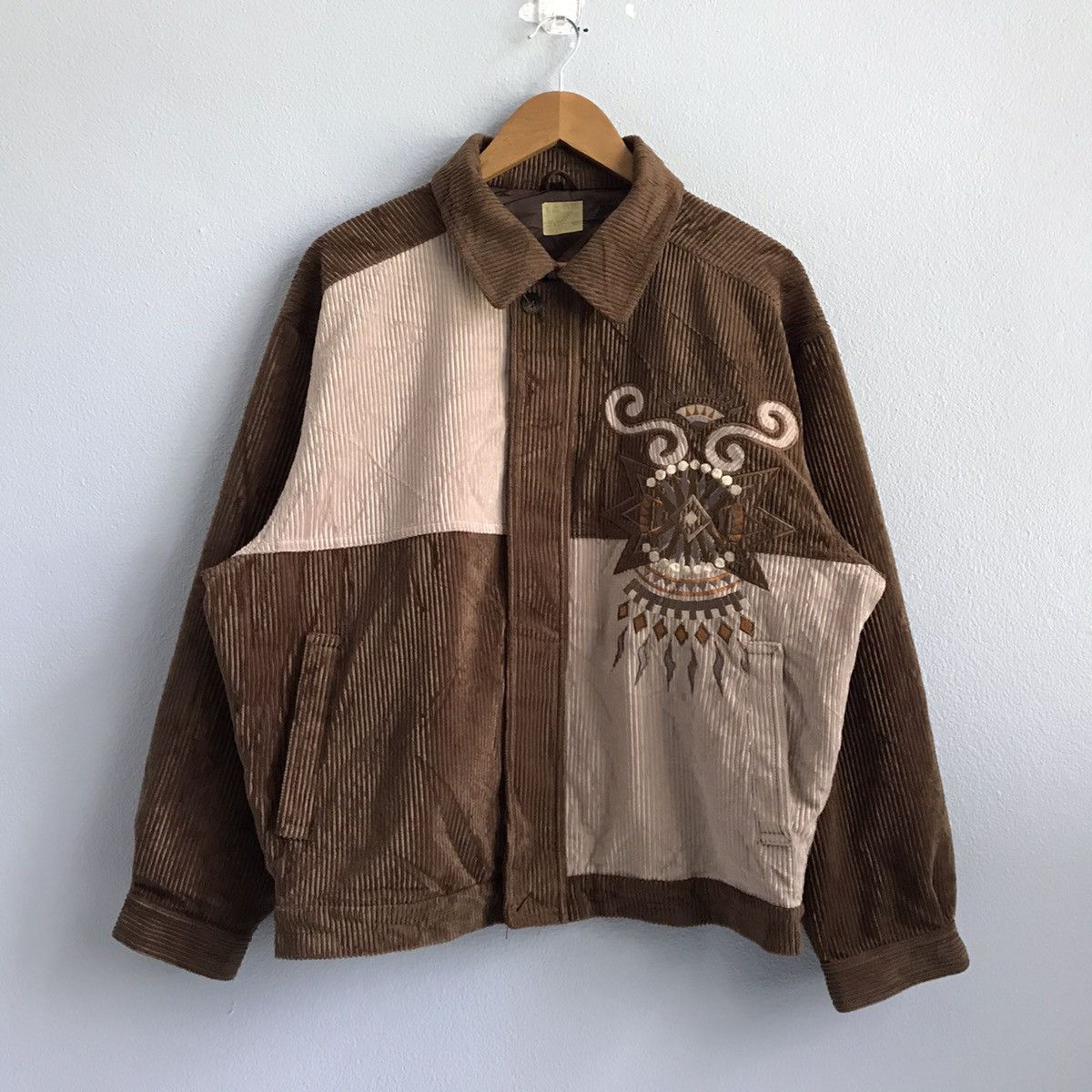 Japanese Brand Corduroy Embroidered logo colorblock jacket Size US M / EU 48-50 / 2 - 1 Thumbnail