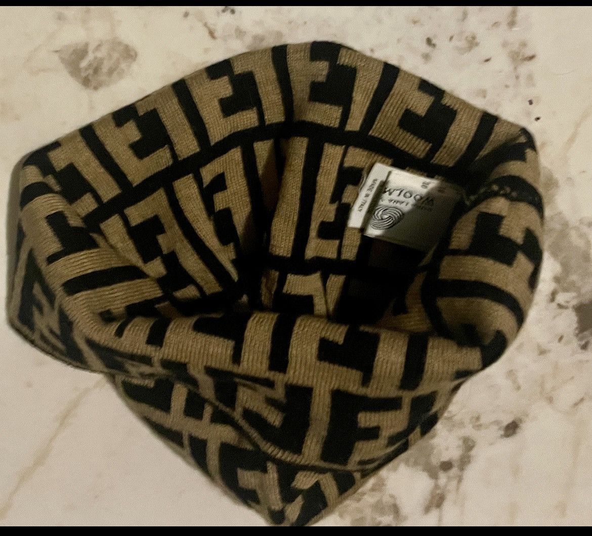 Fendi FENDI Rare Vintage FF Zucca Logomania Beanie Y2K Size ONE SIZE - 2 Thumbnail